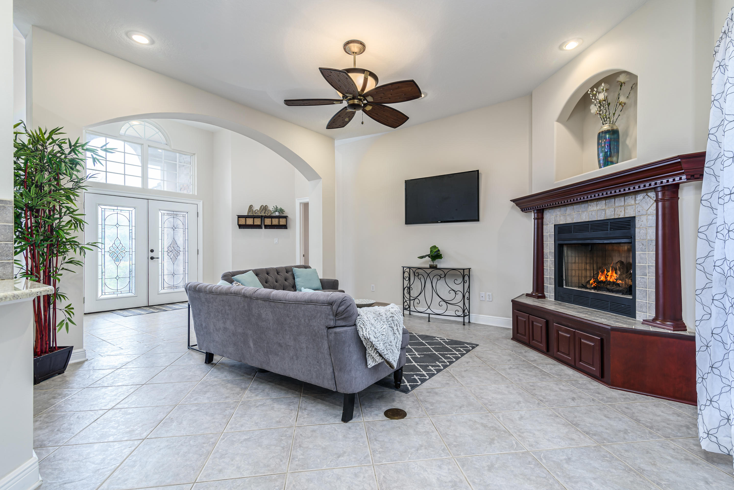 BRIDGEPORT COLONY - Residential