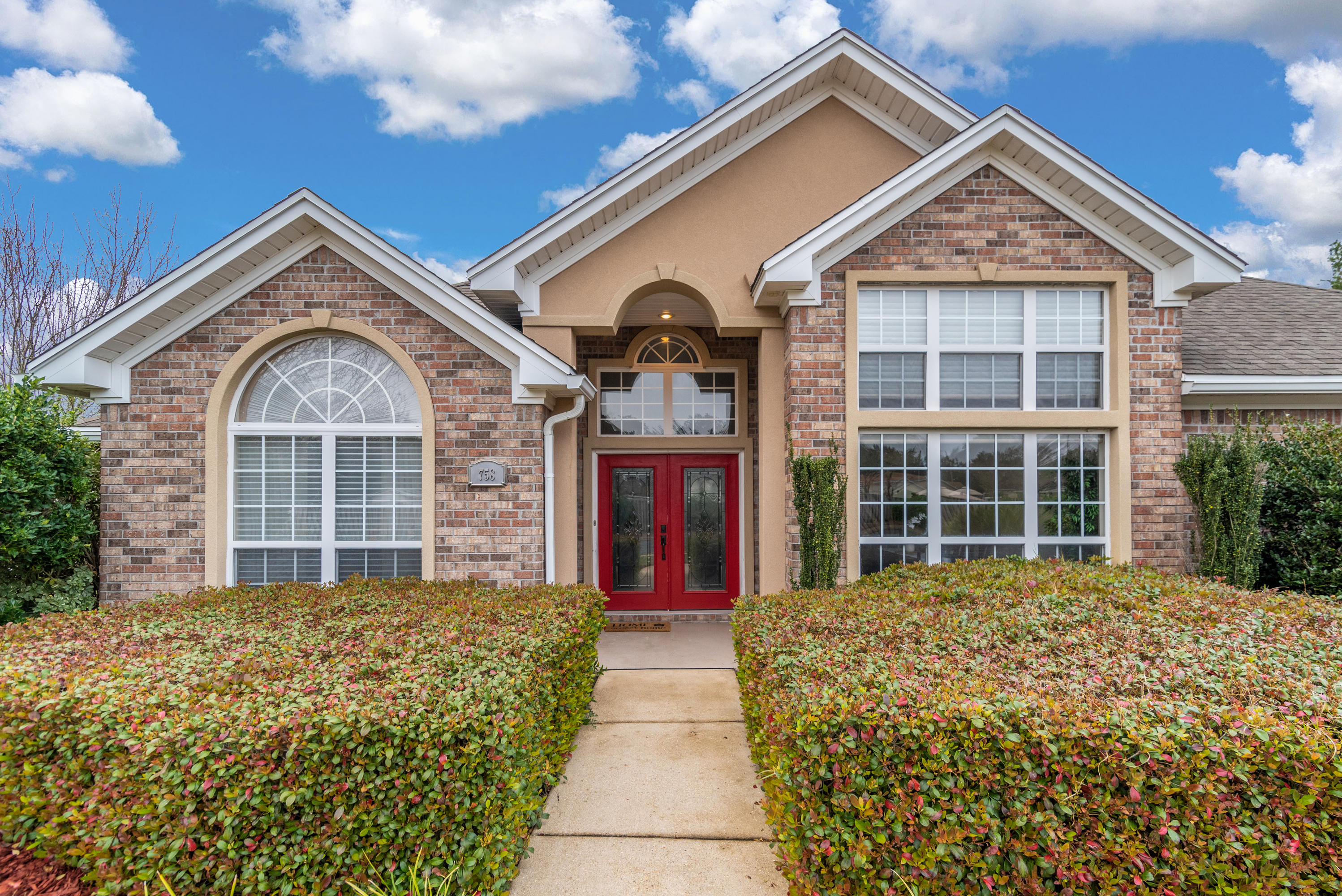 BRIDGEPORT COLONY - Residential