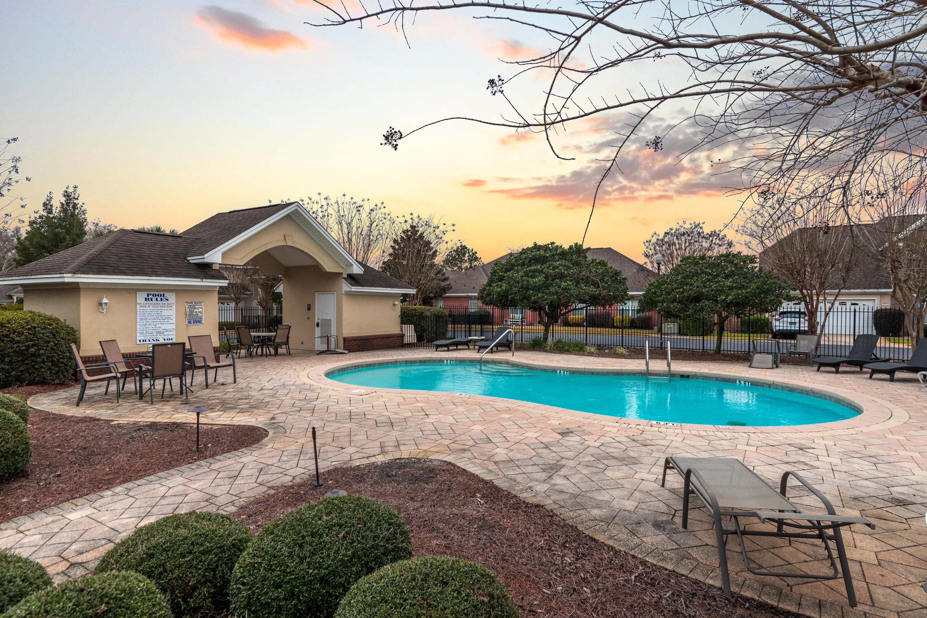 BRIDGEPORT COLONY - Residential