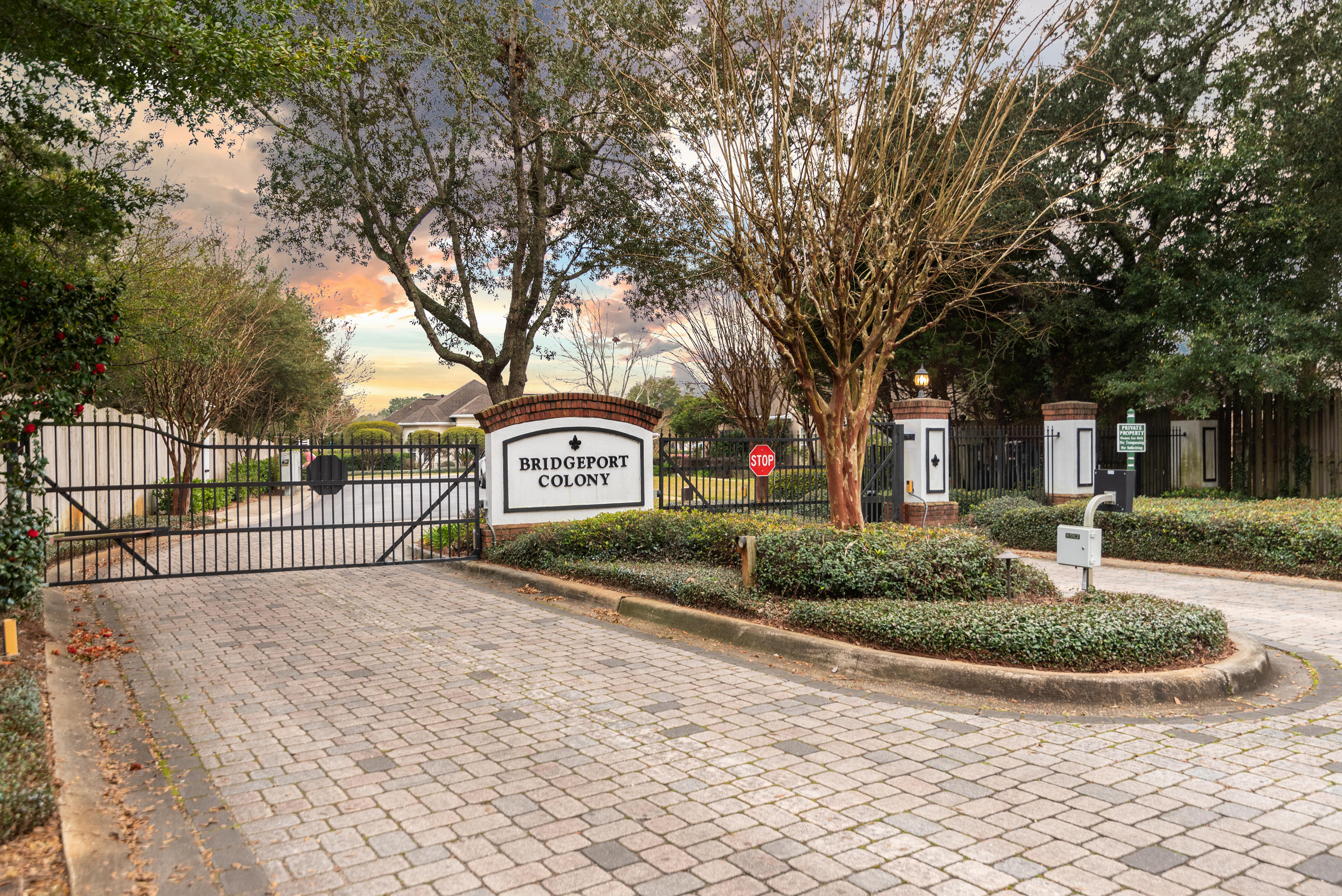 BRIDGEPORT COLONY - Residential