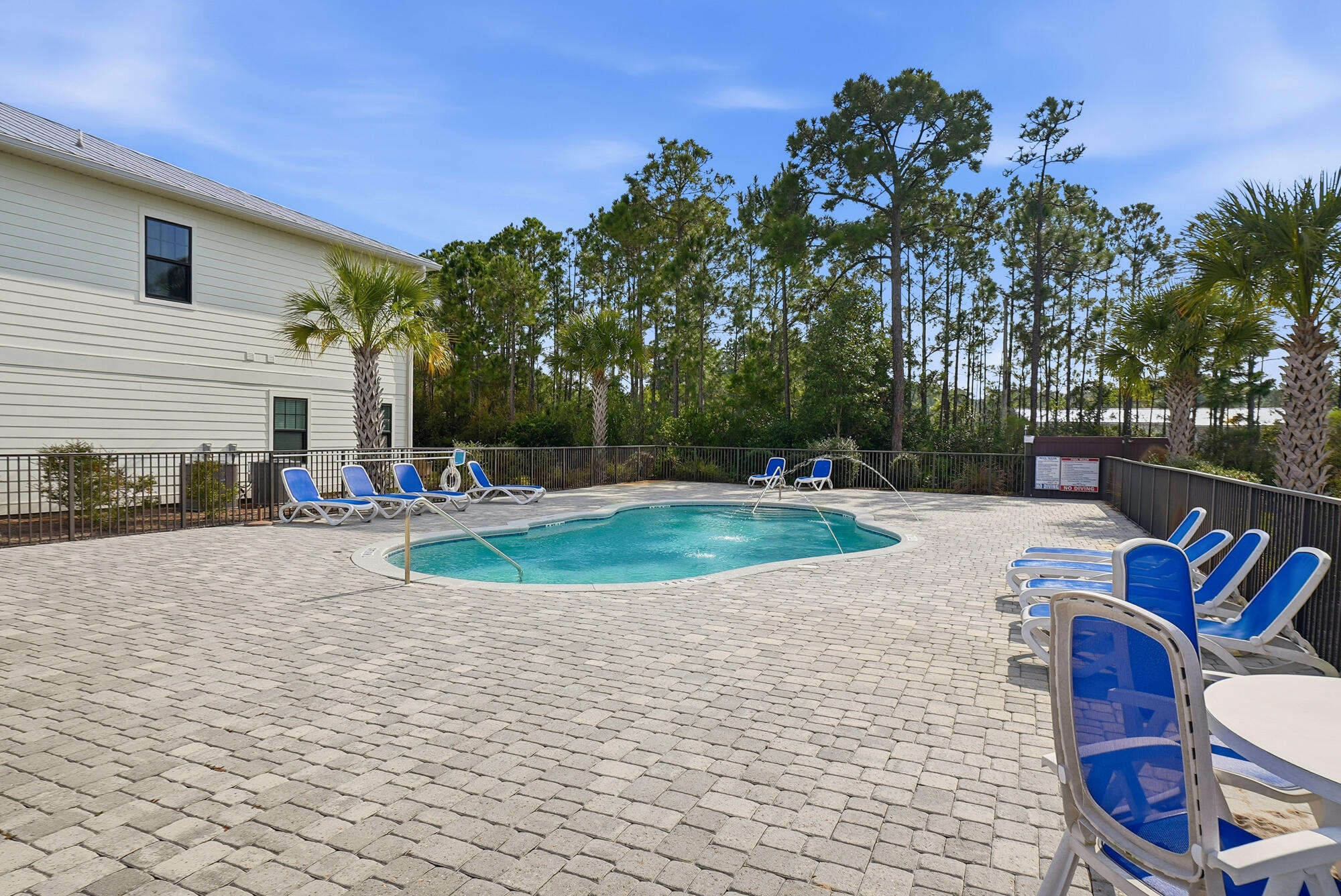 Heron's Crossing - Residential