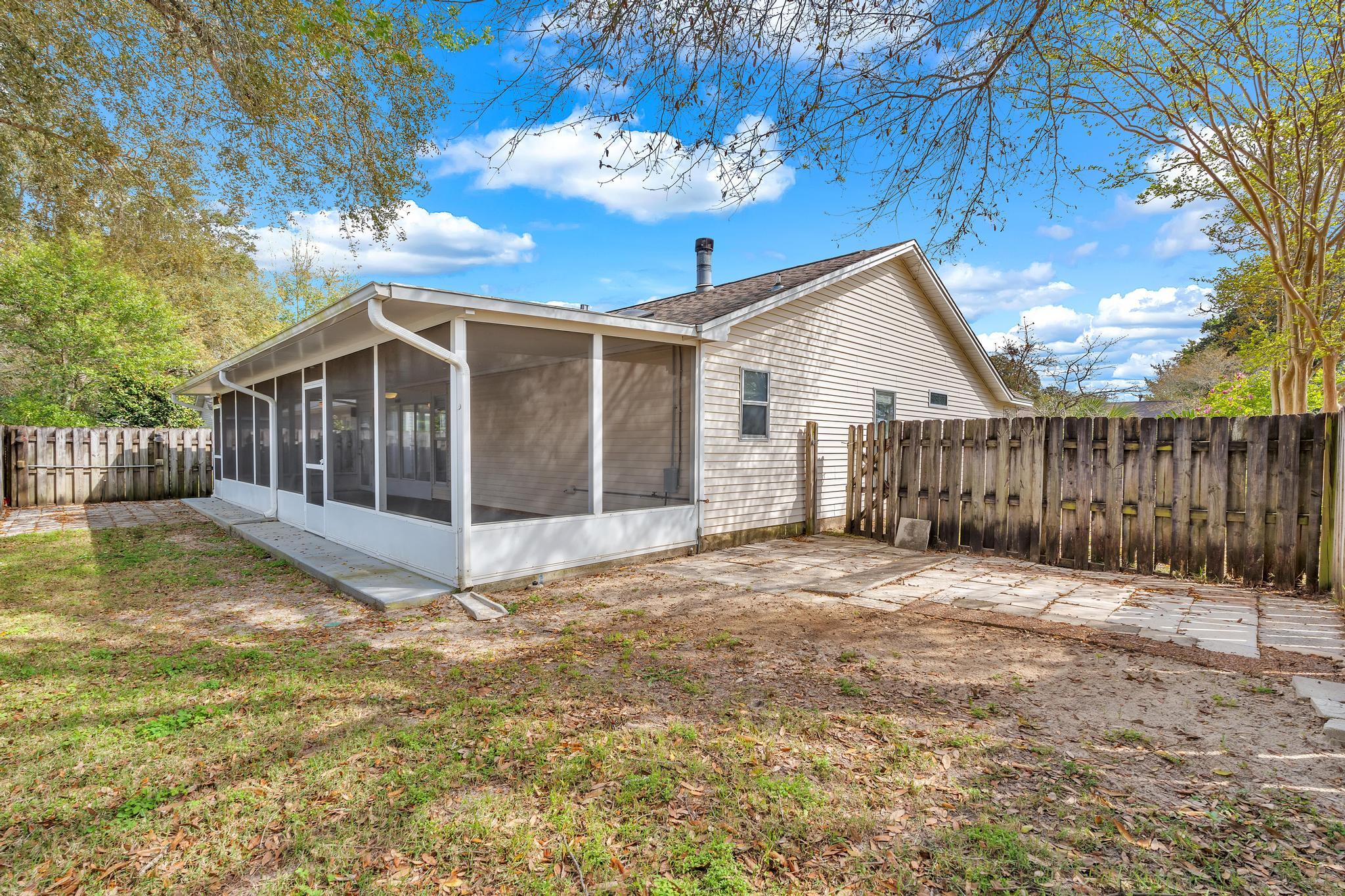 BLUE PINE VILLAGE AMENDED - Residential Lease