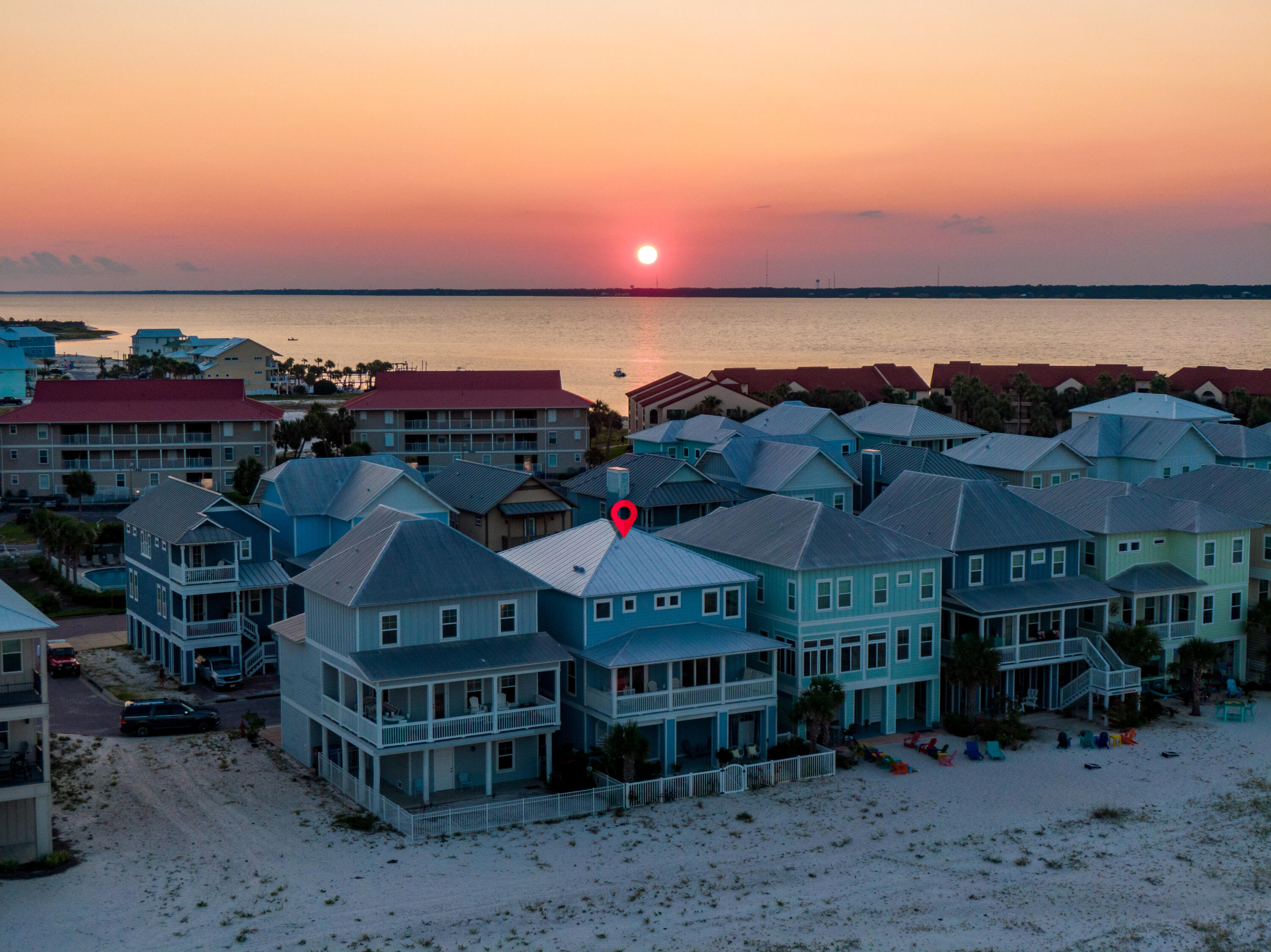 BY THE SEA - Residential