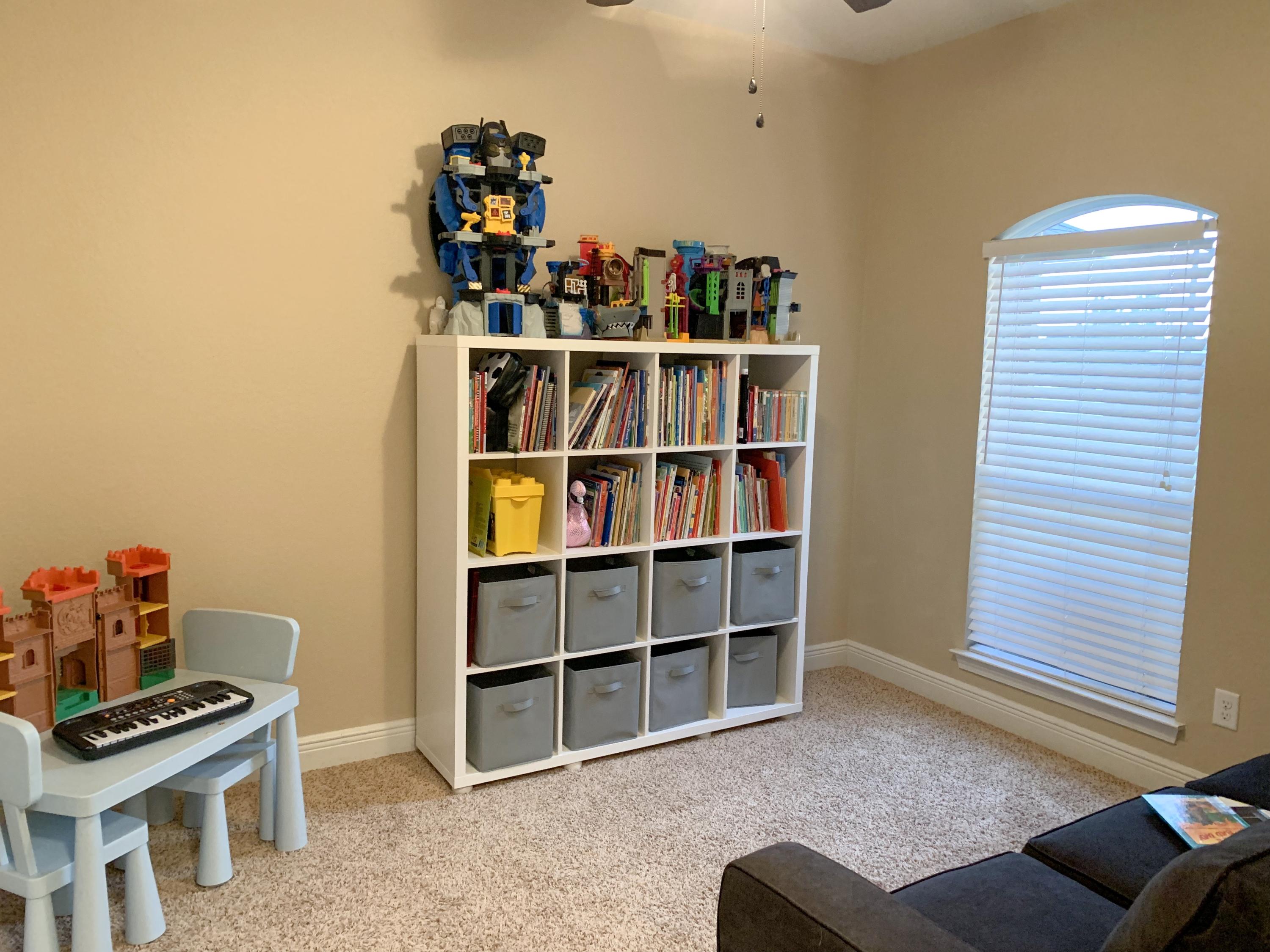 CARDINAL ESTATES - Residential