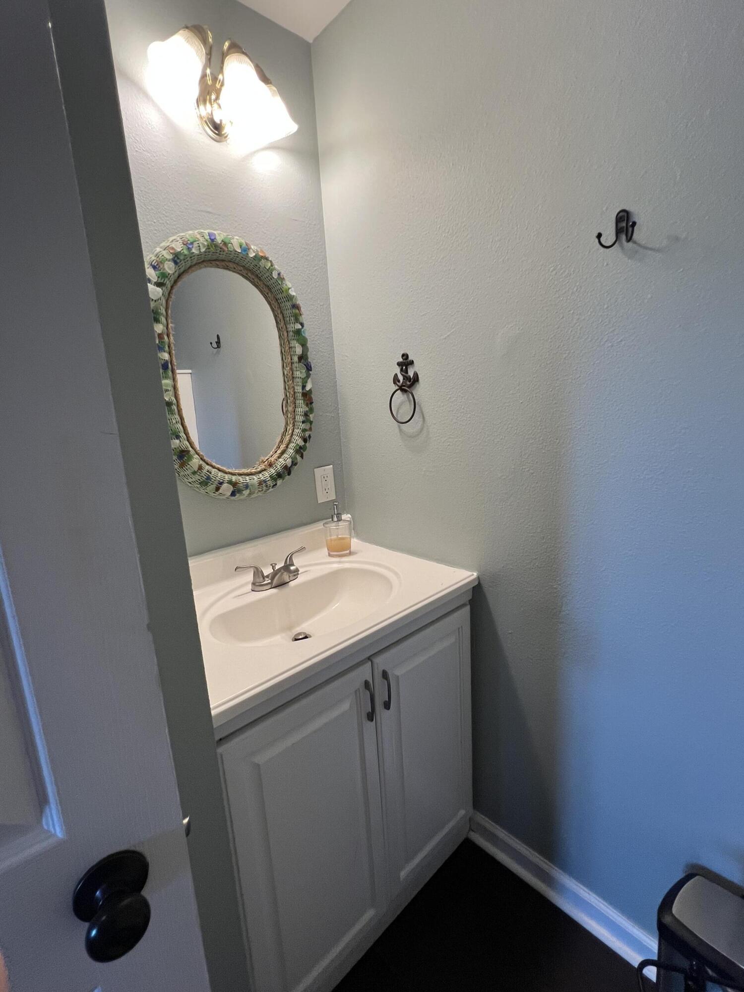 BAYVIEW WATERS CONDO - Residential