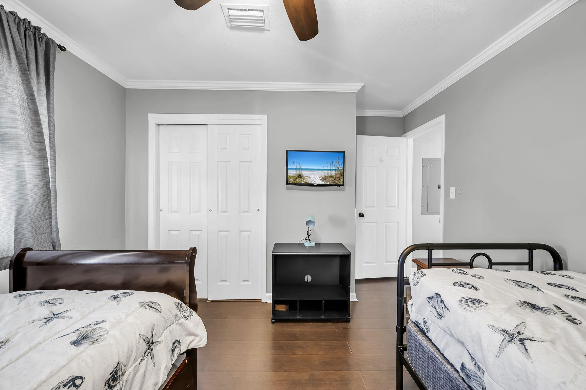 BAYVIEW WATERS CONDO - Residential