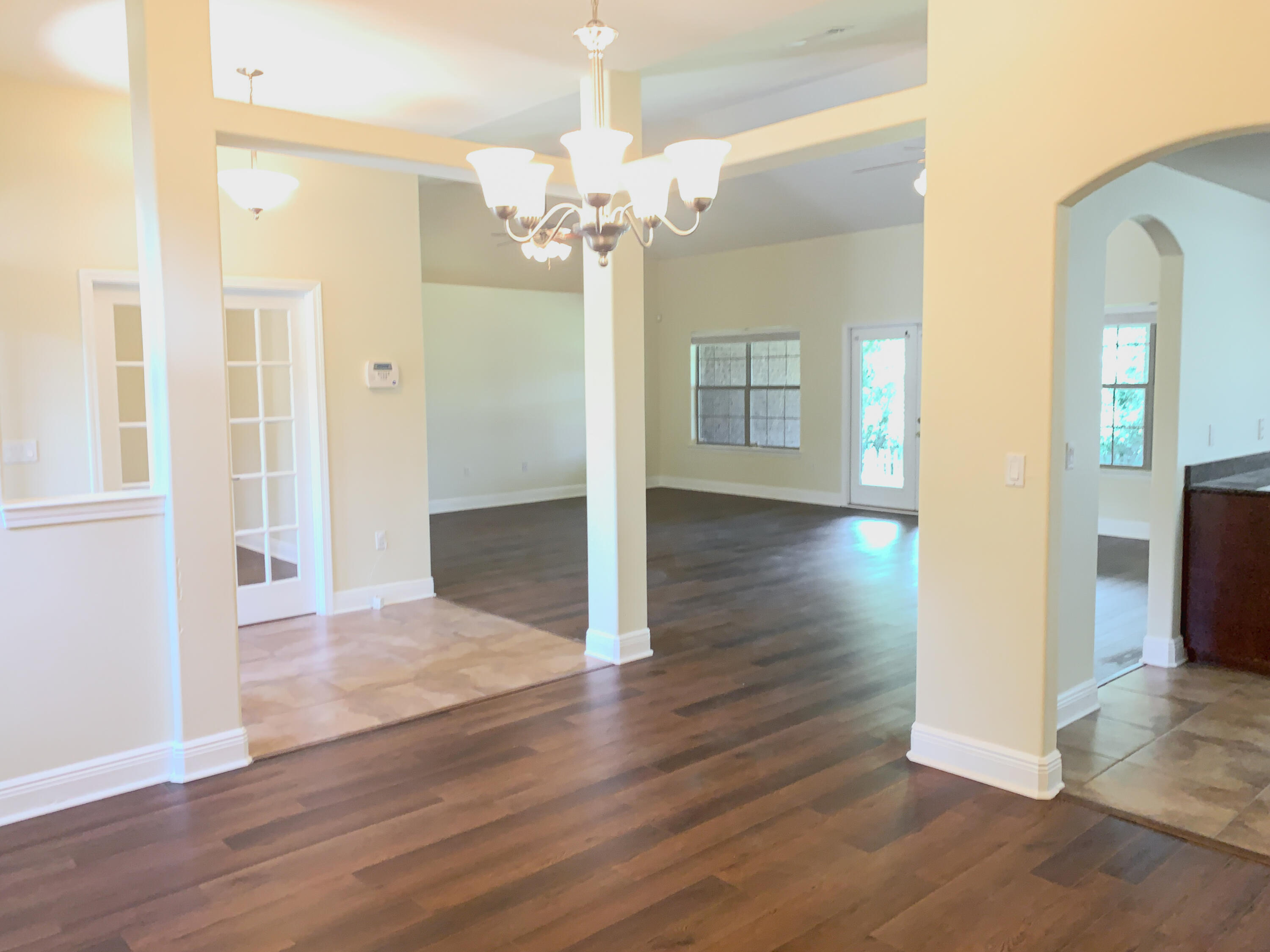 CREETWOOD VILLAGE - Residential