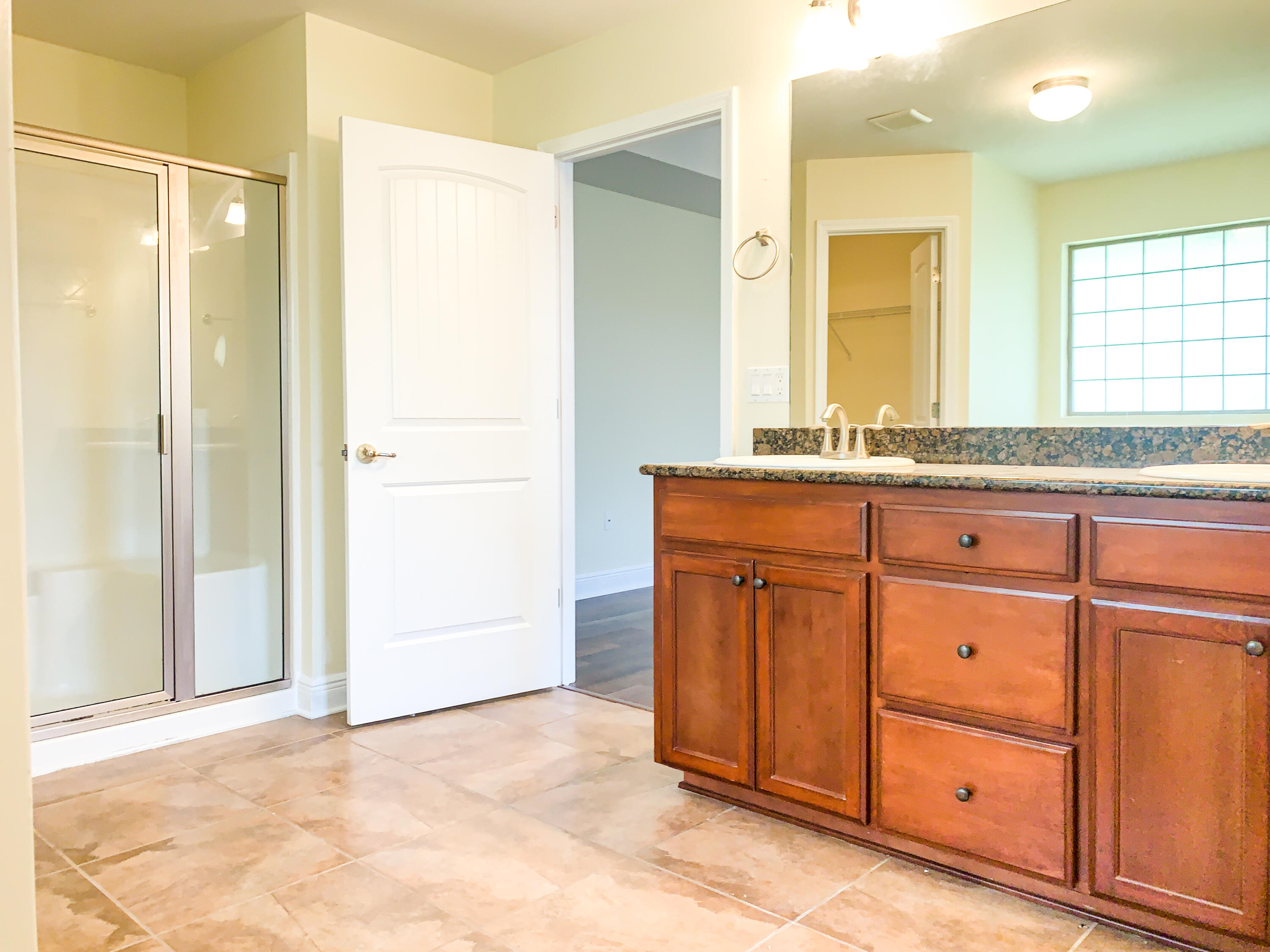 CREETWOOD VILLAGE - Residential