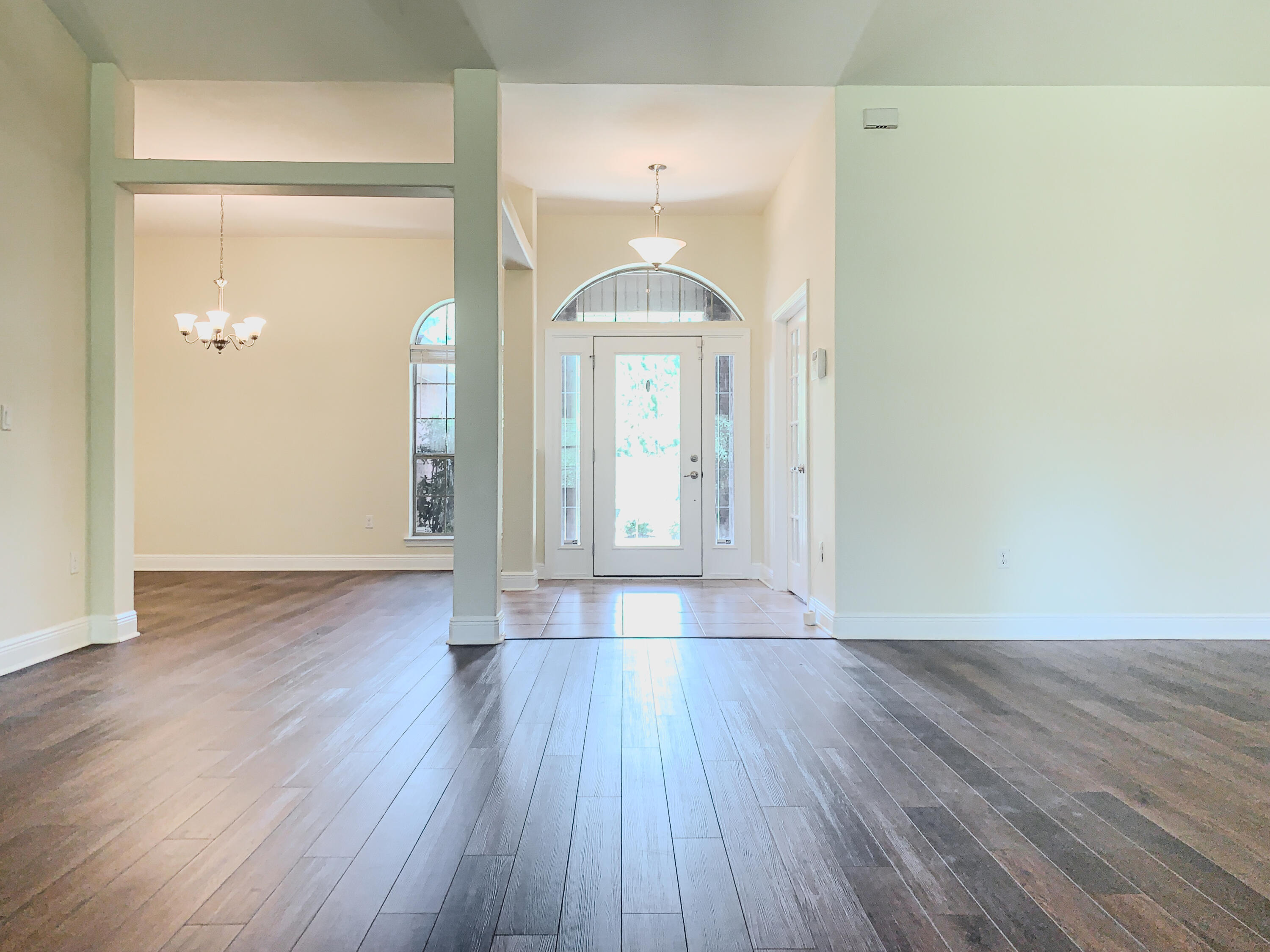 CREETWOOD VILLAGE - Residential