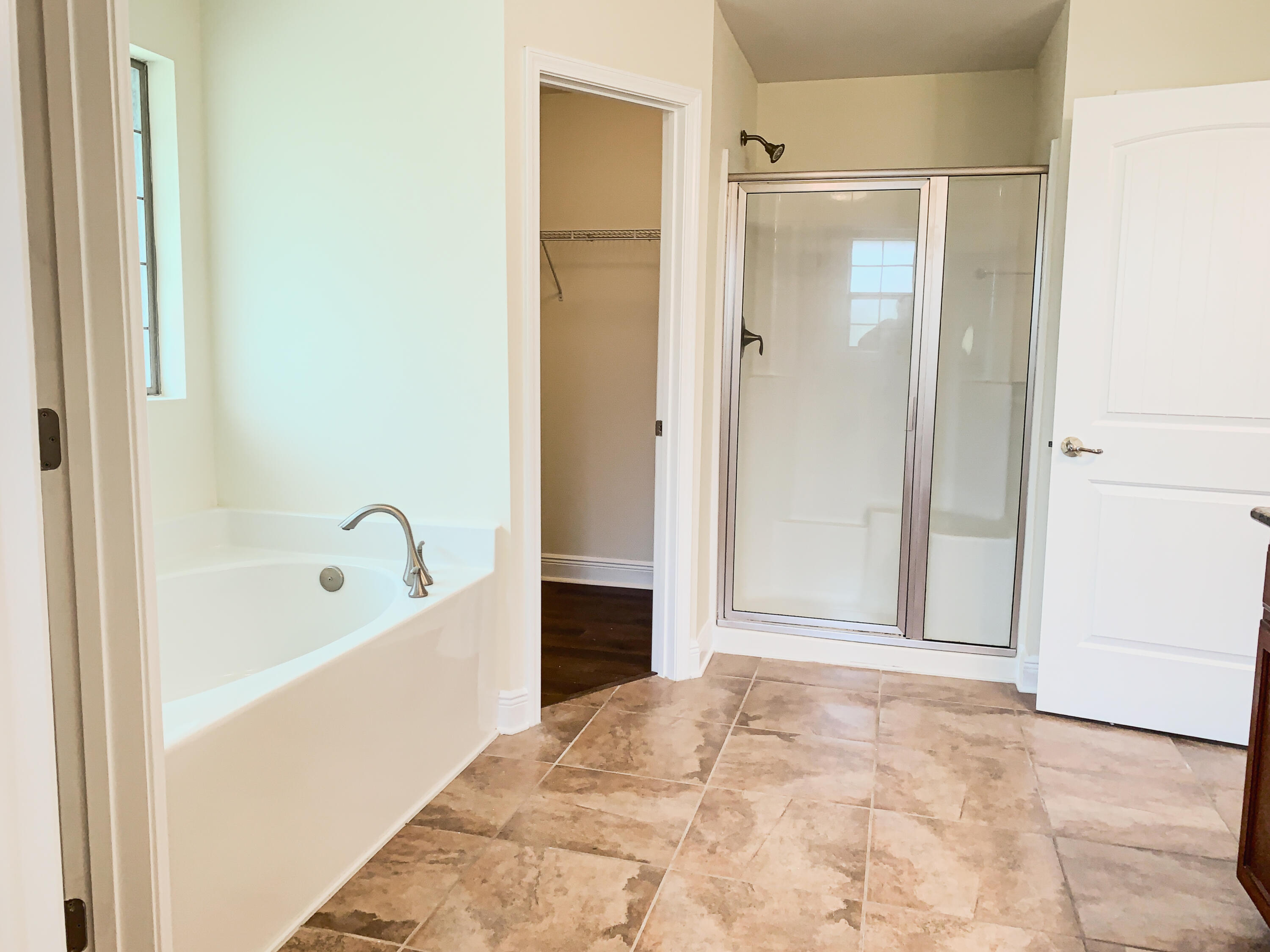 CREETWOOD VILLAGE - Residential