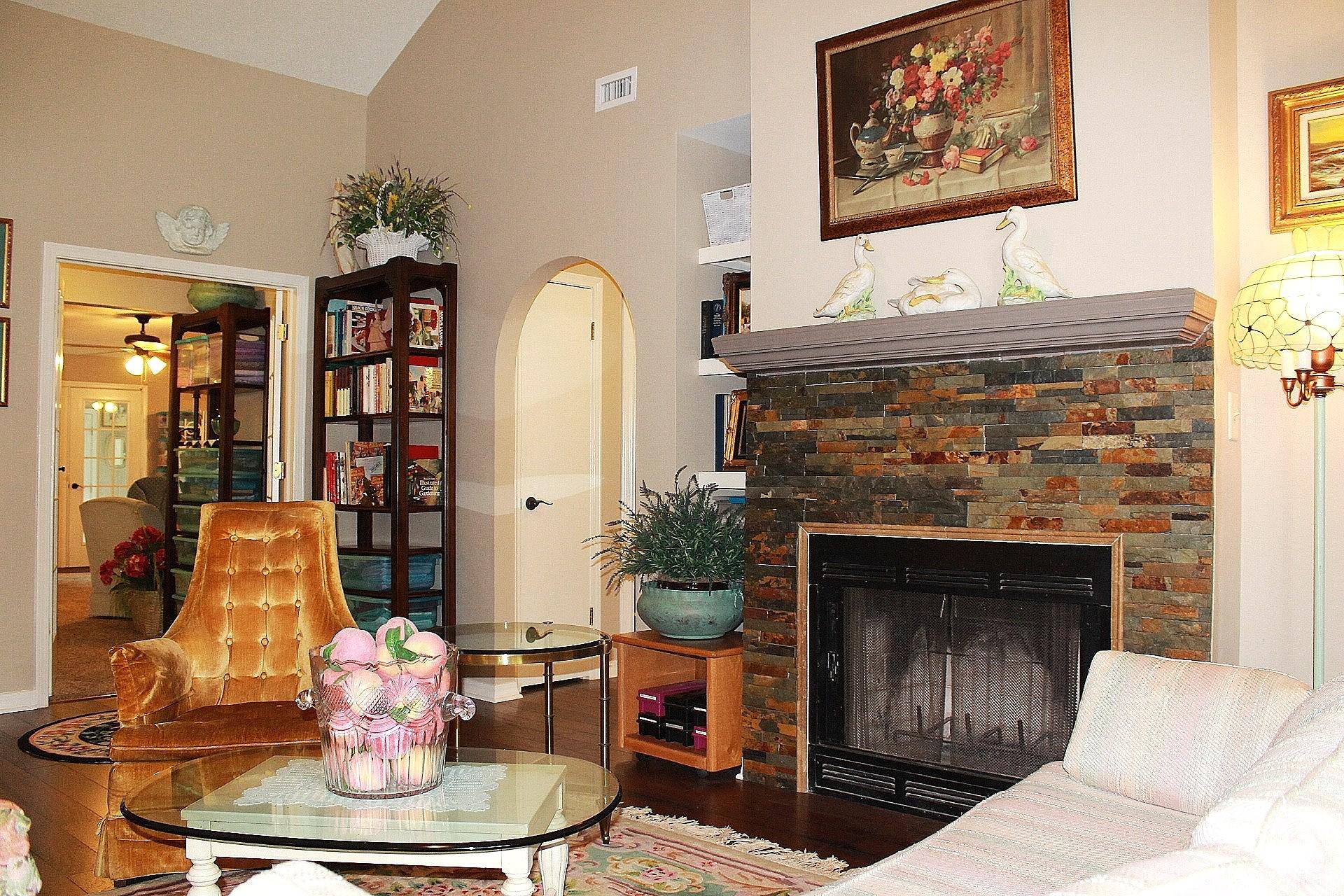 INDIGO VILLAGE - Residential