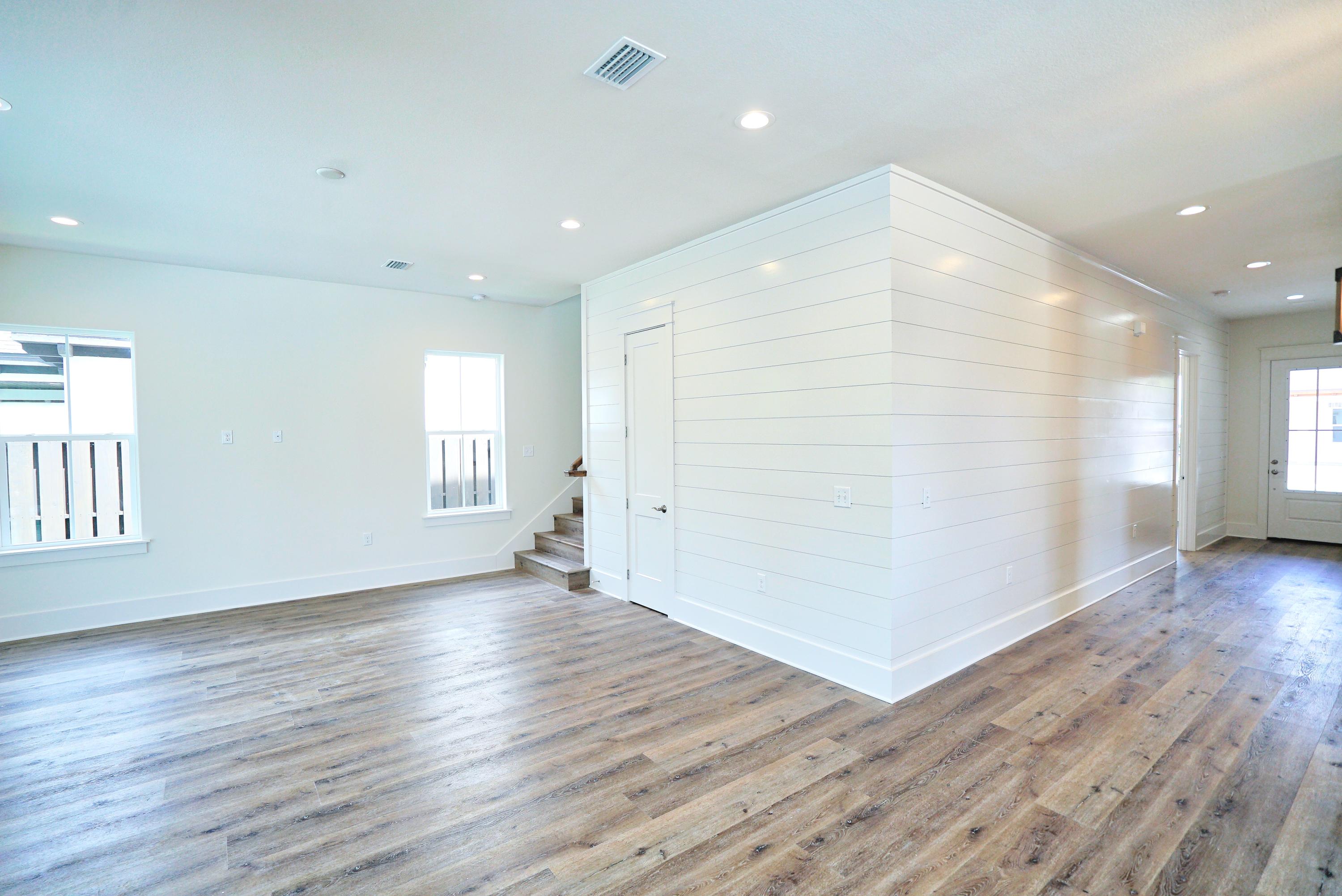 Santa Rosa Retreat - Residential