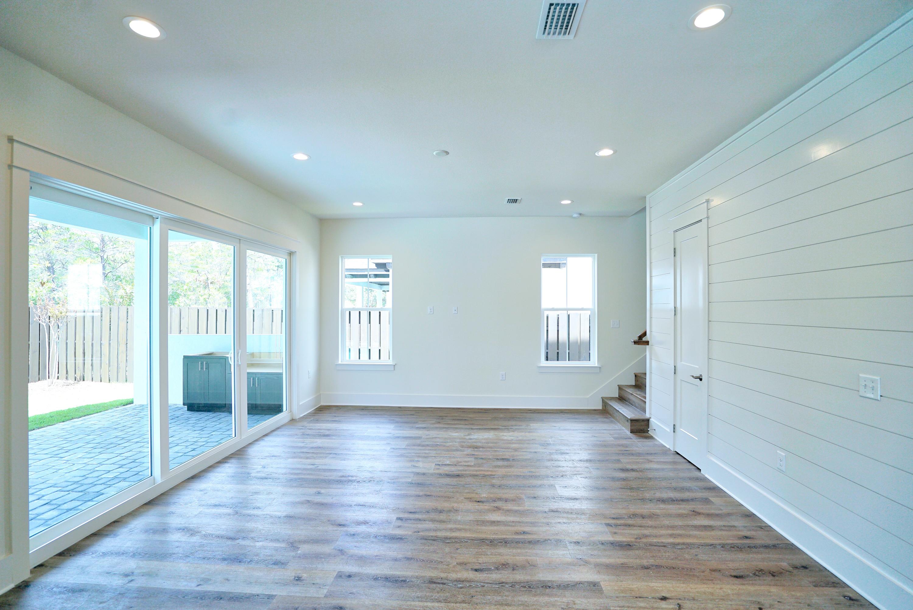 Santa Rosa Retreat - Residential