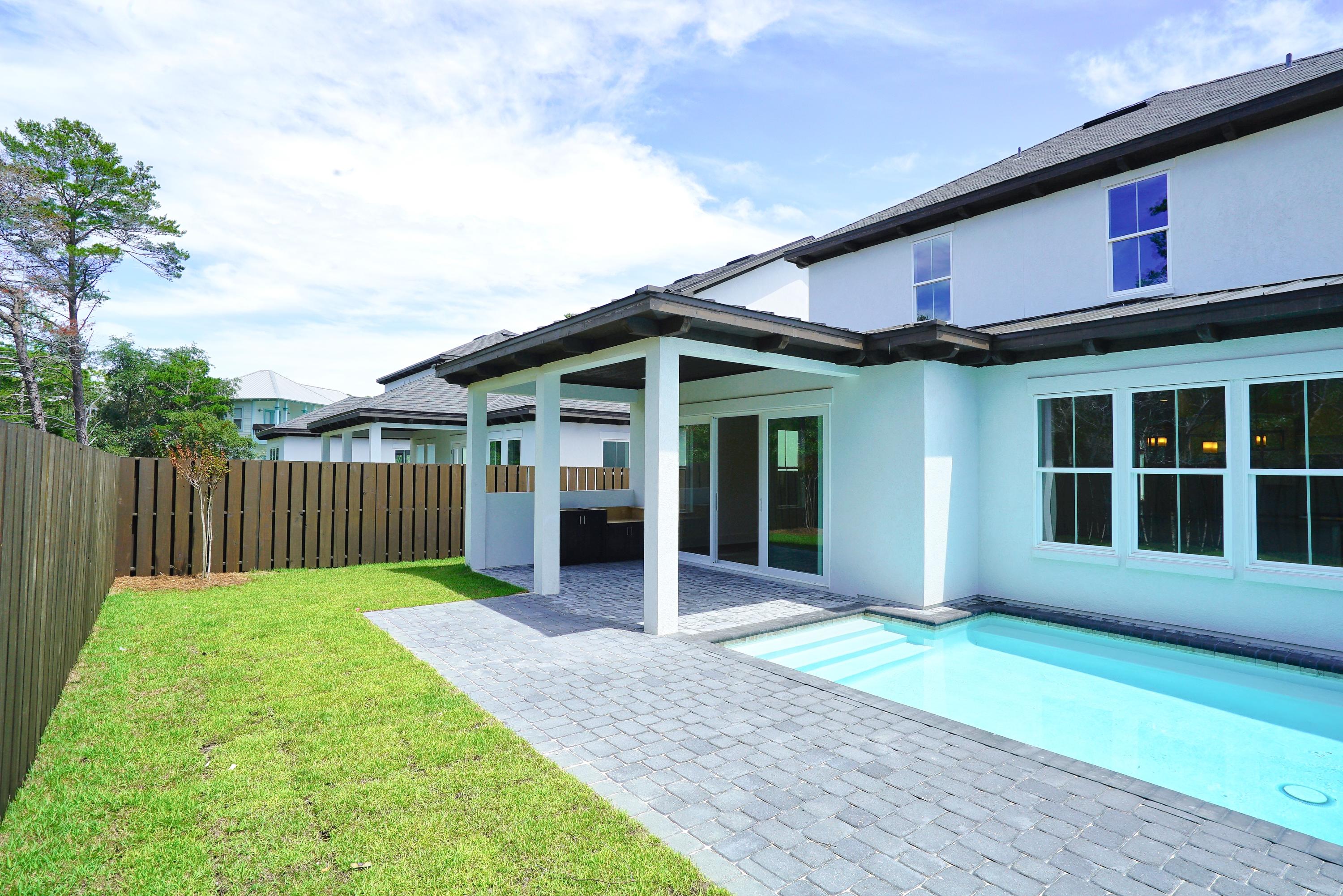 Santa Rosa Retreat - Residential