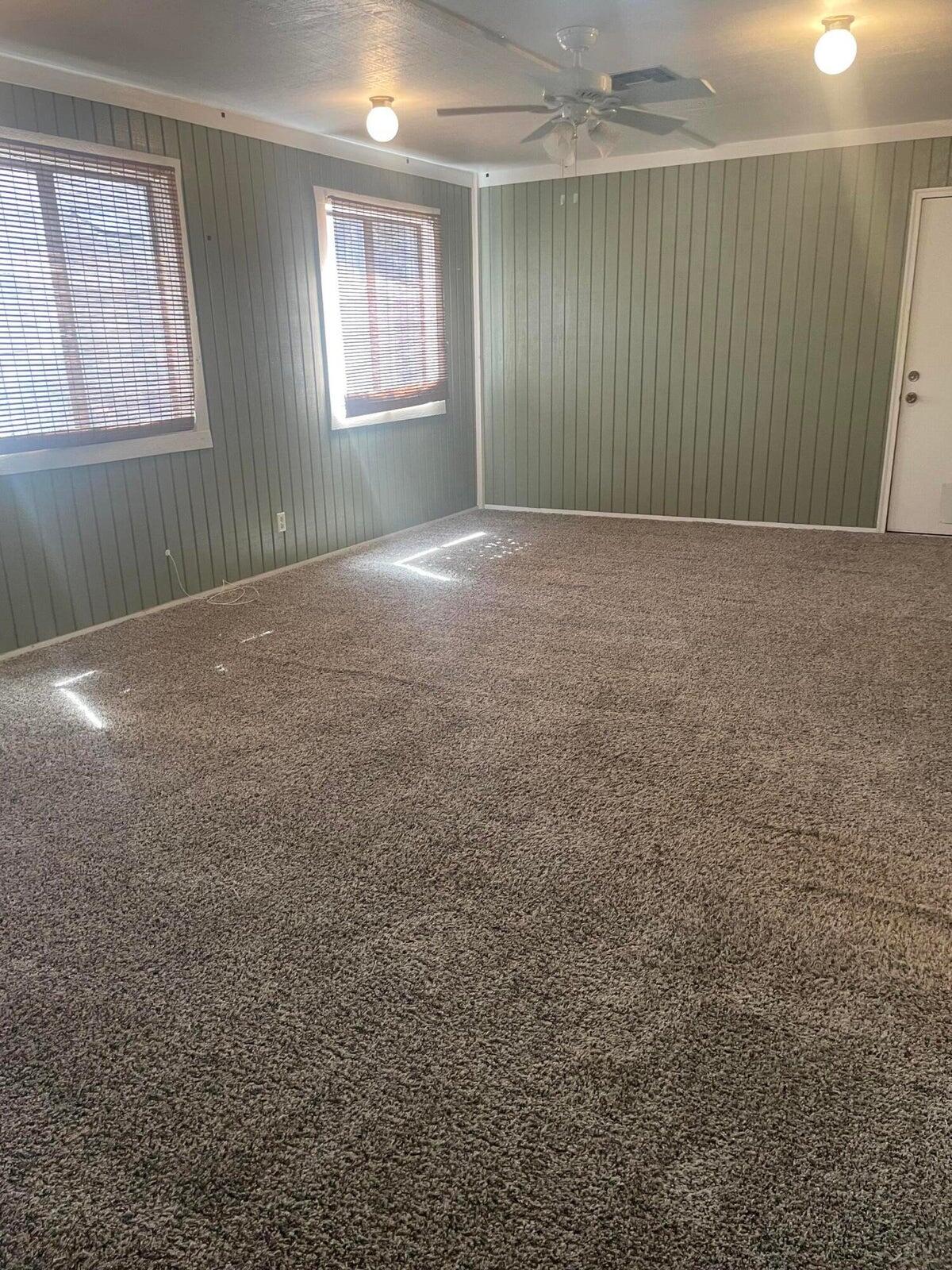 PINE FOREST - Residential Lease