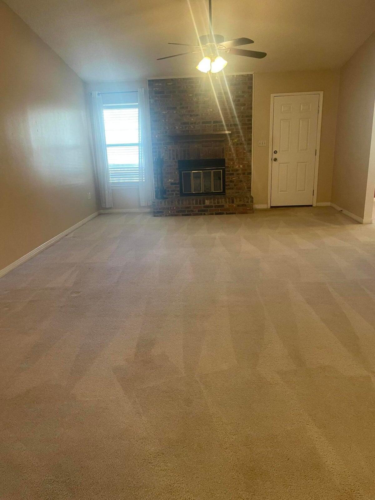 PINE FOREST - Residential Lease