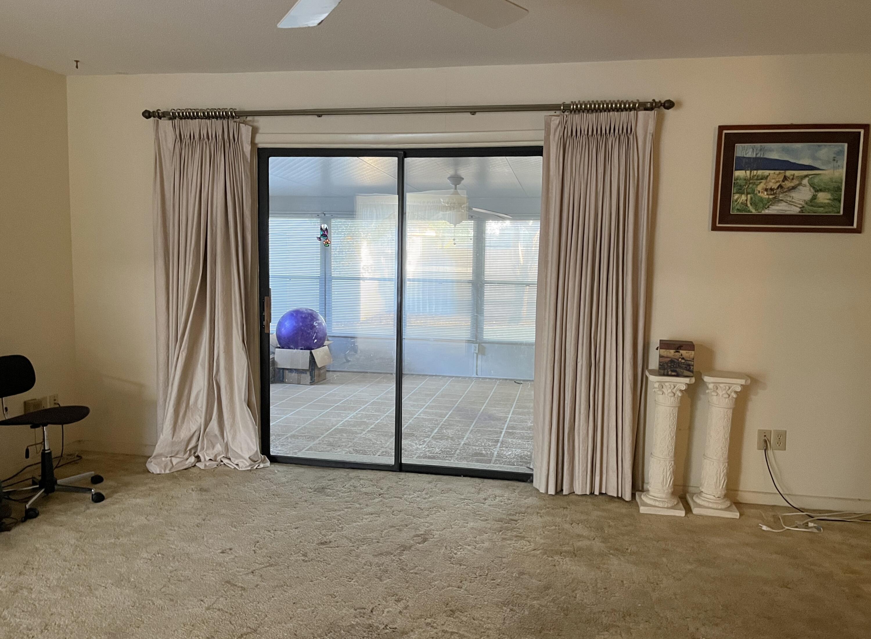 CAROL ANNE MANOR 1ST ADDN - Residential