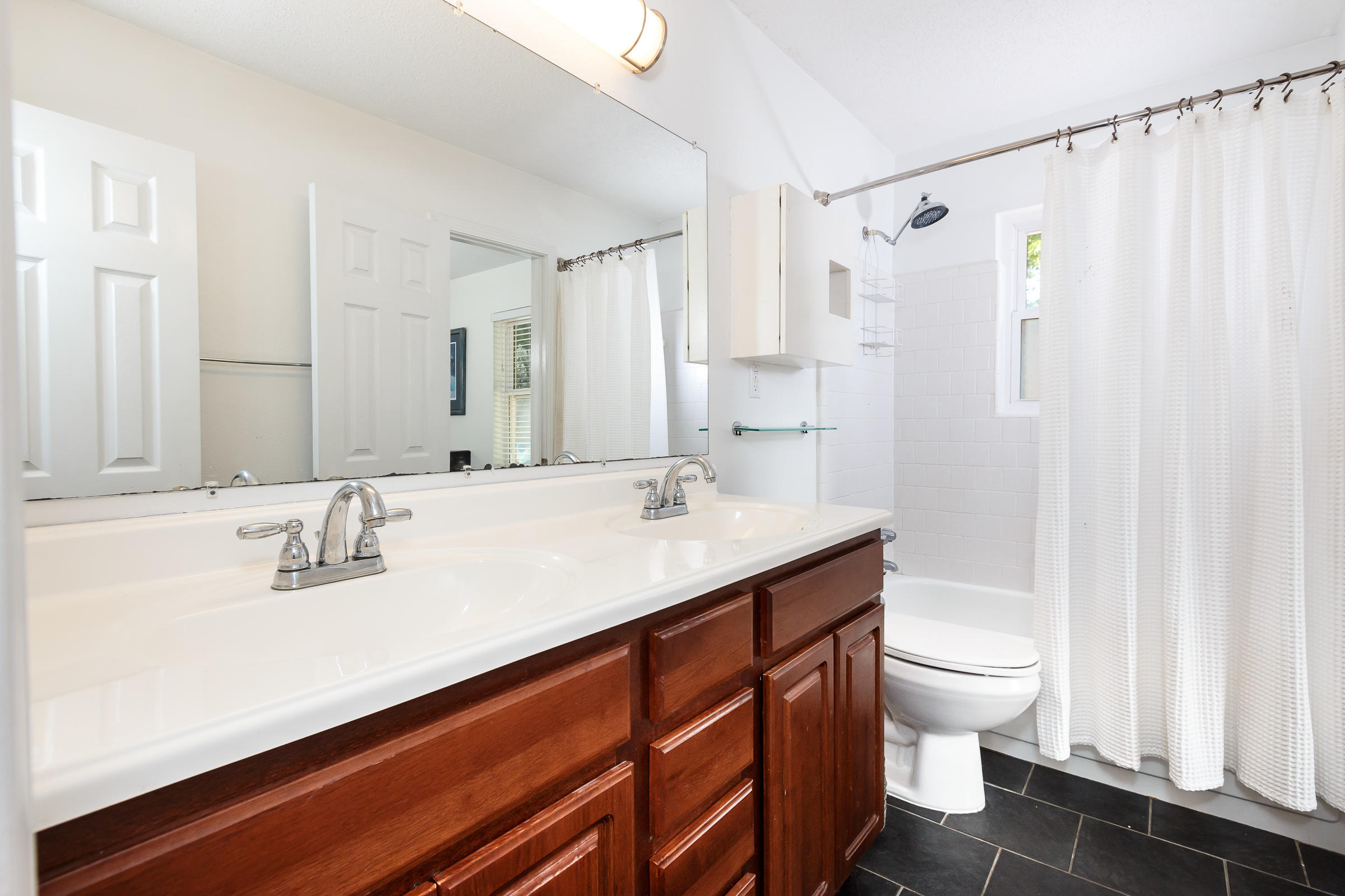 MIDPINES - Residential