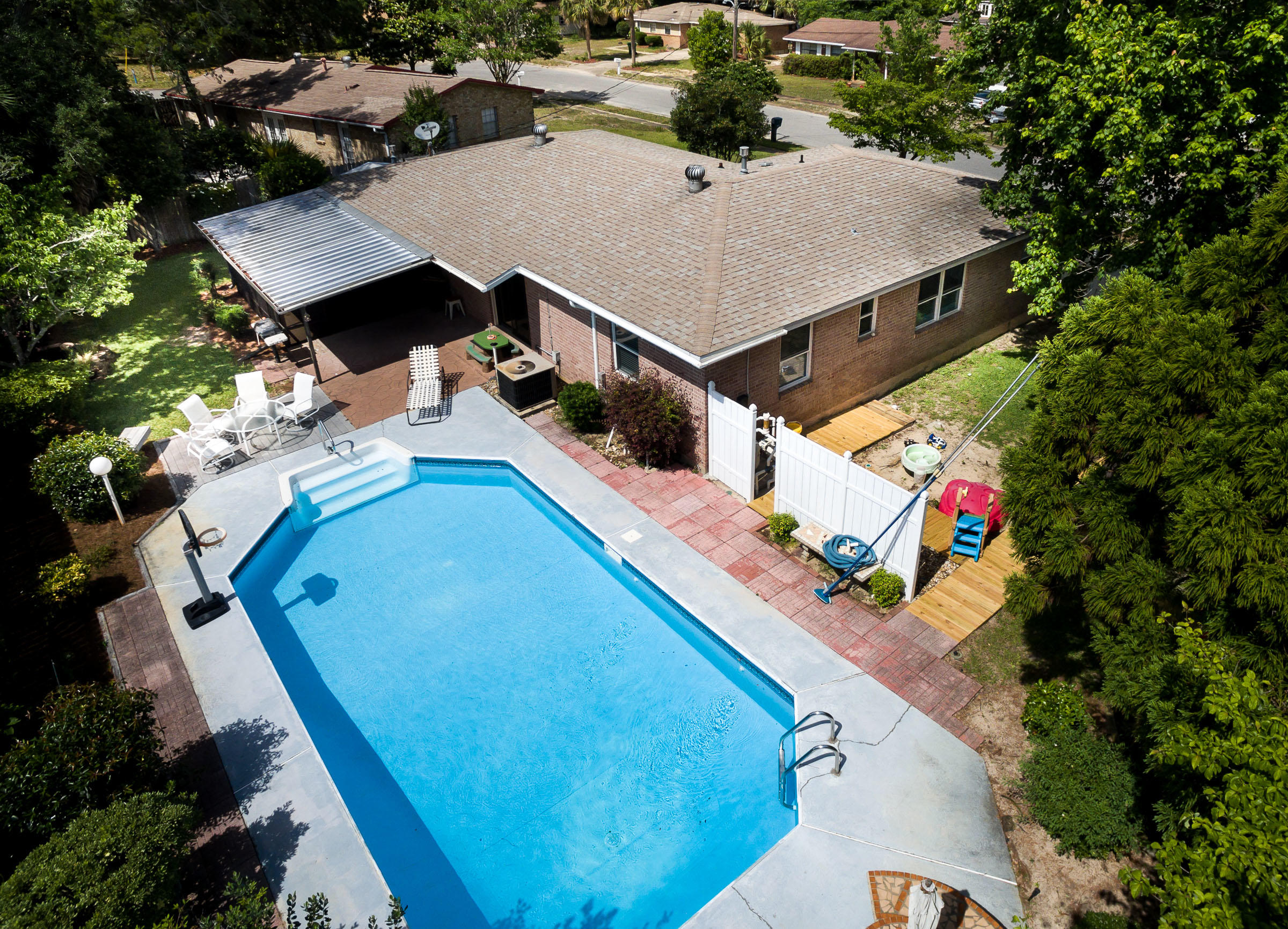 MIDPINES - Residential