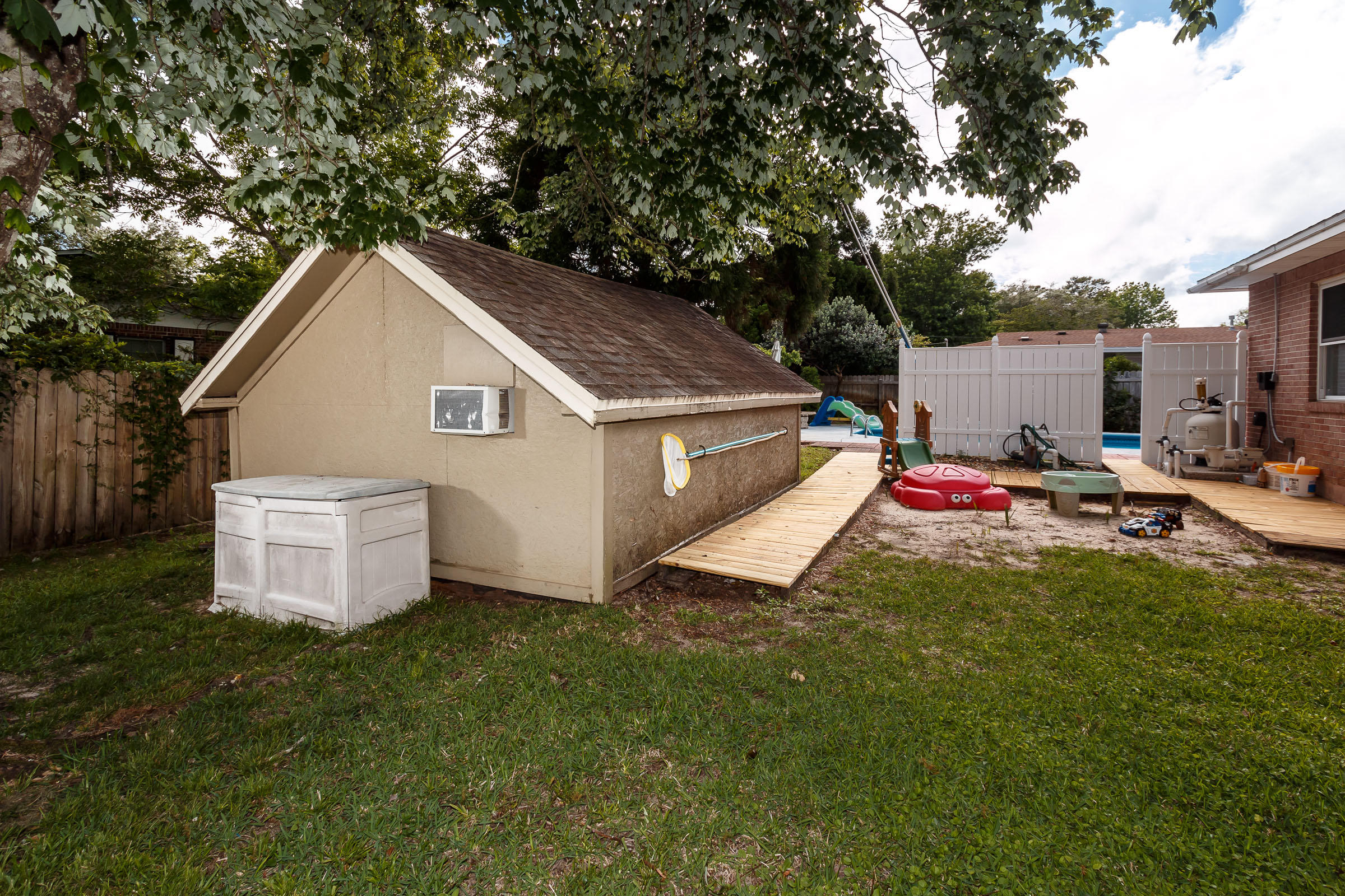 MIDPINES - Residential