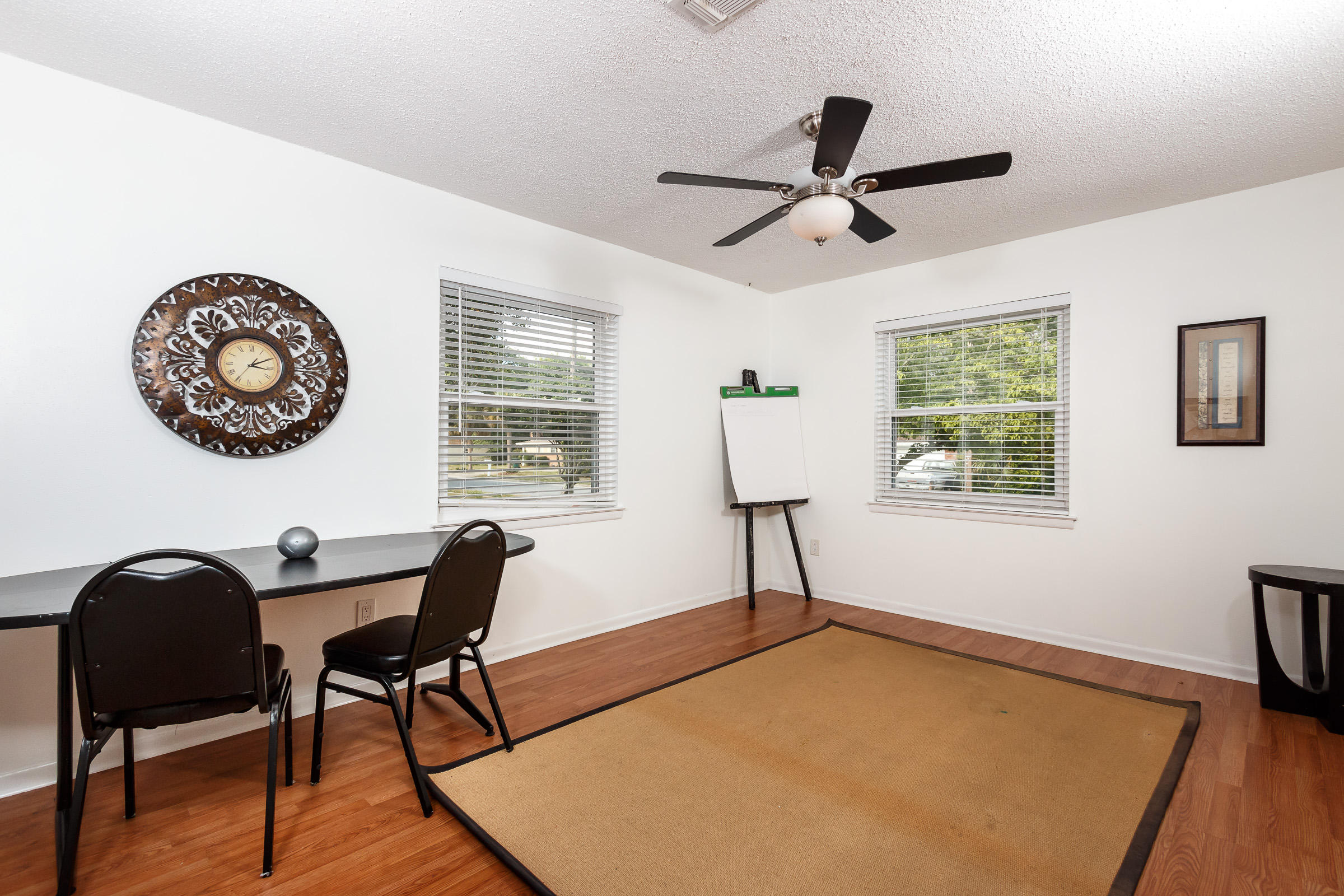 MIDPINES - Residential