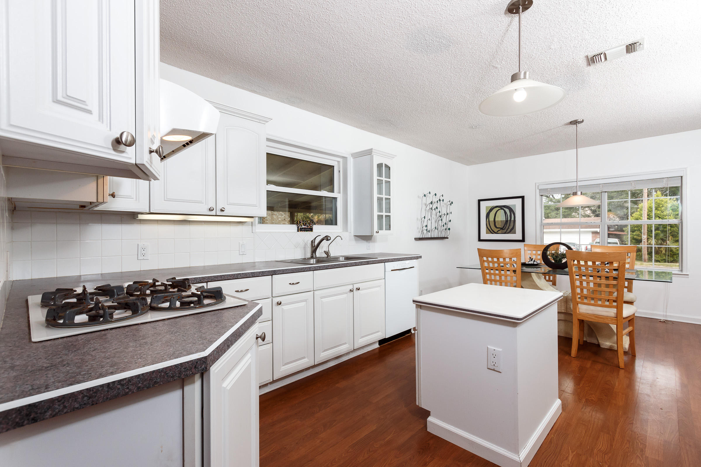 MIDPINES - Residential