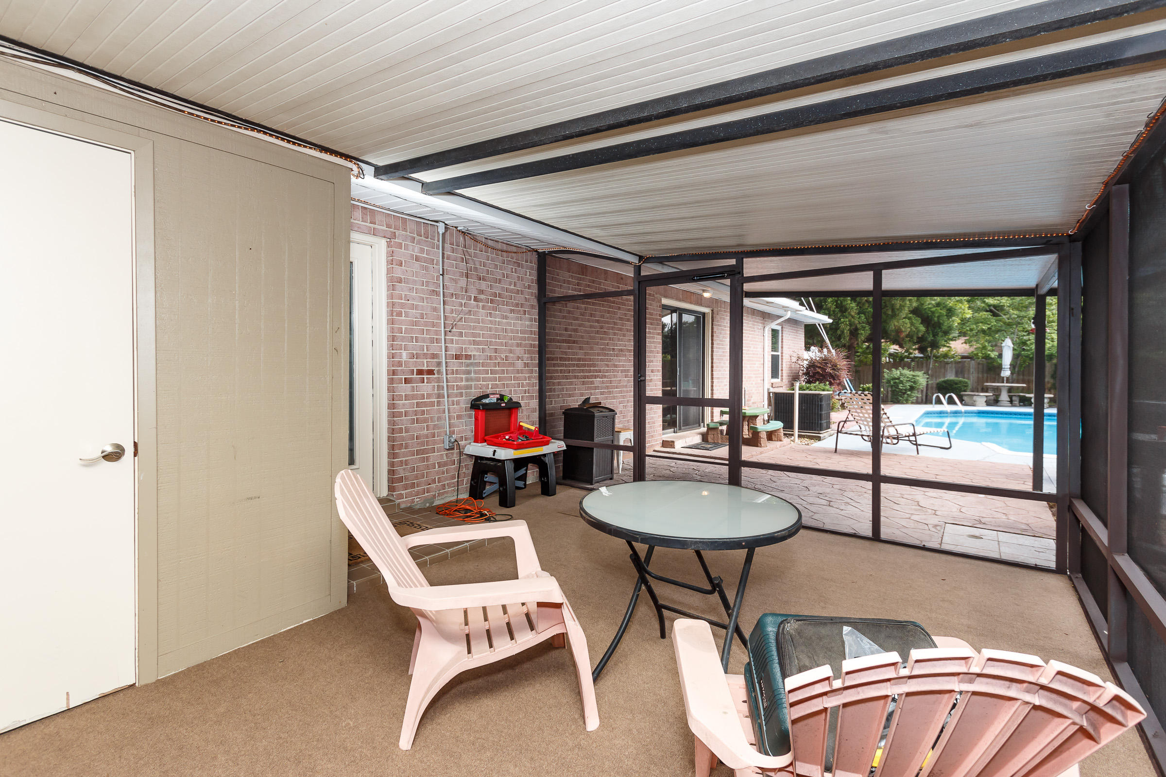 MIDPINES - Residential