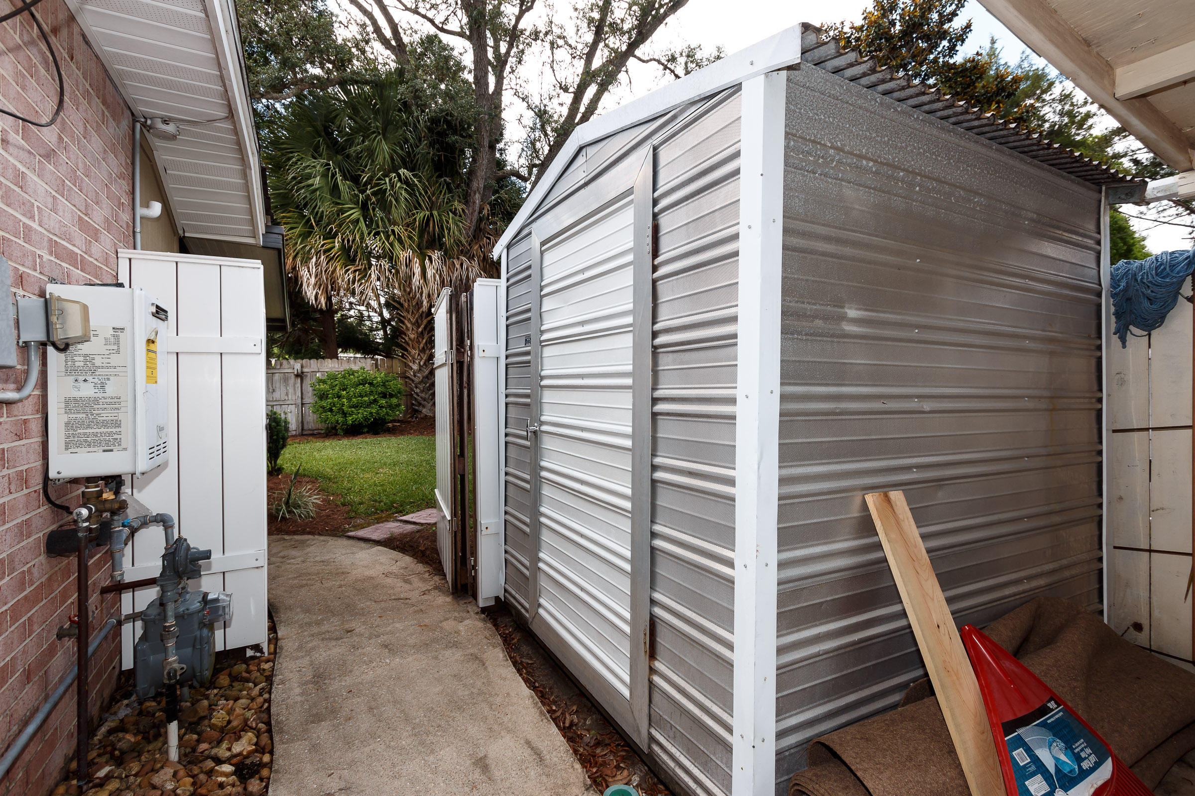 MIDPINES - Residential