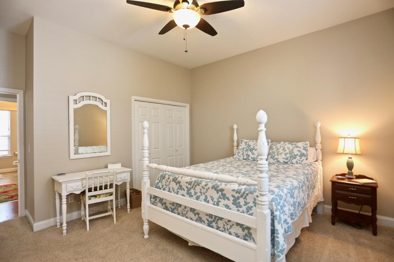 SOVEREIGN ISLE S/D - Residential