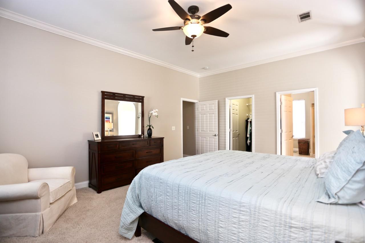 SOVEREIGN ISLE S/D - Residential