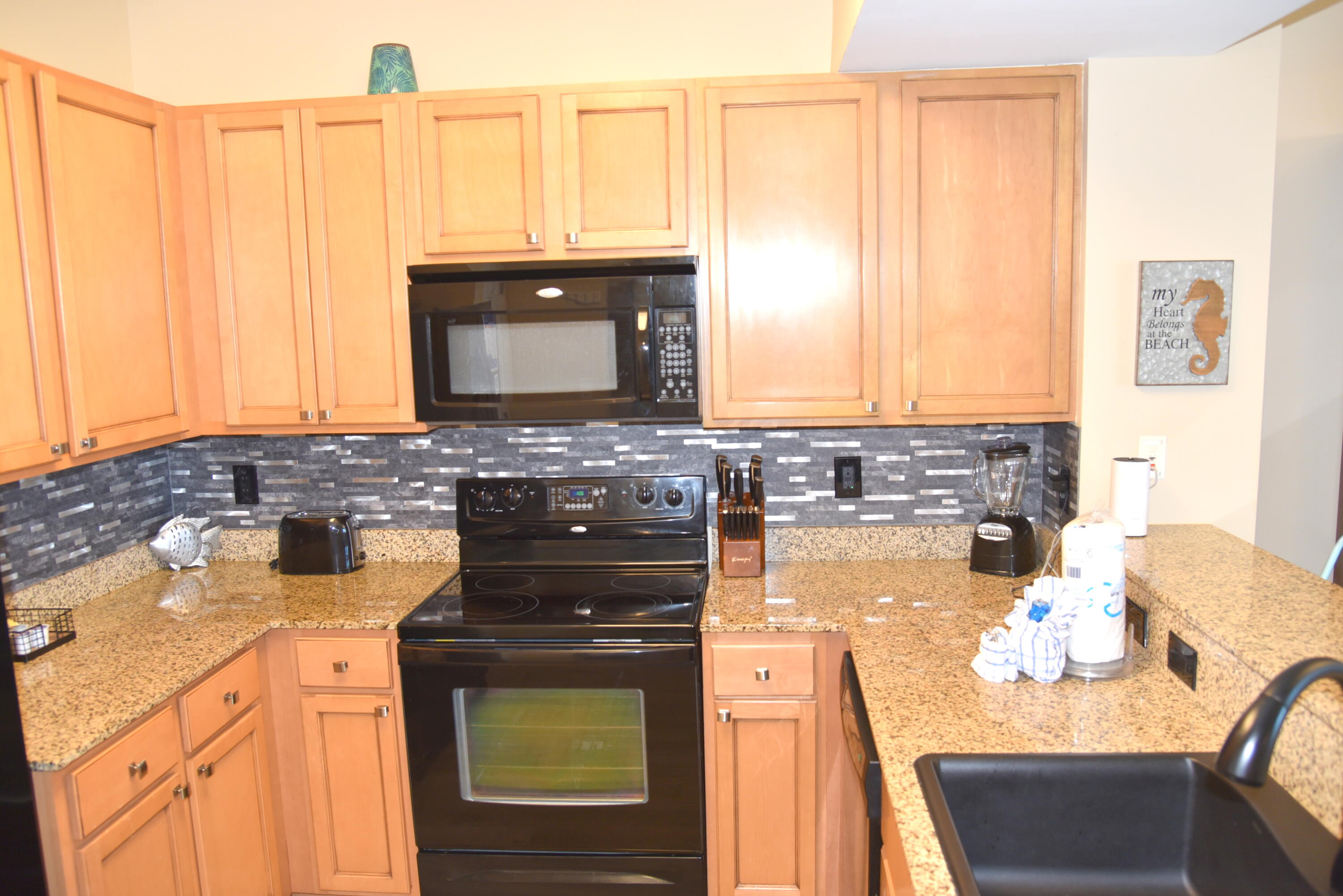 THE PALMS OF DESTIN - Residential Lease