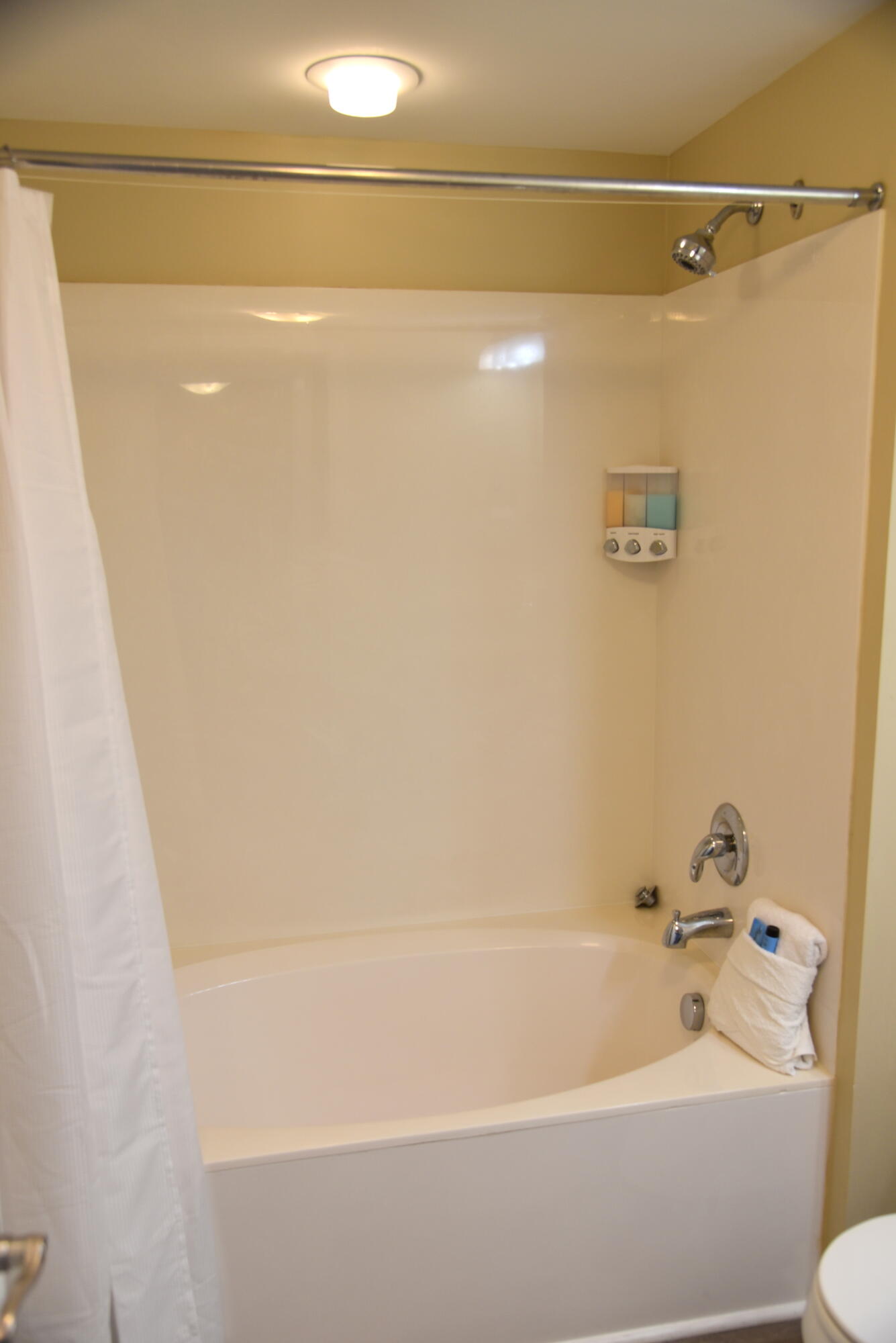 THE PALMS OF DESTIN - Residential Lease