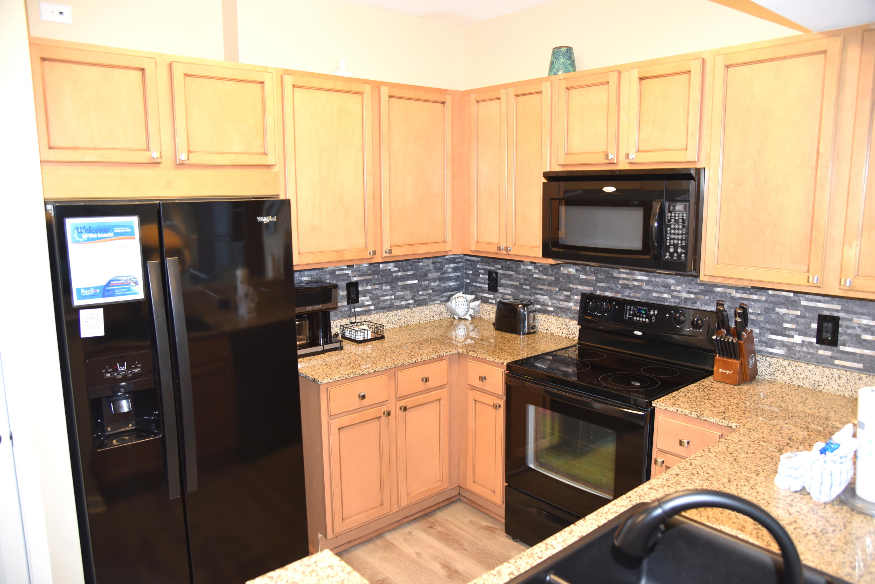 THE PALMS OF DESTIN - Residential Lease
