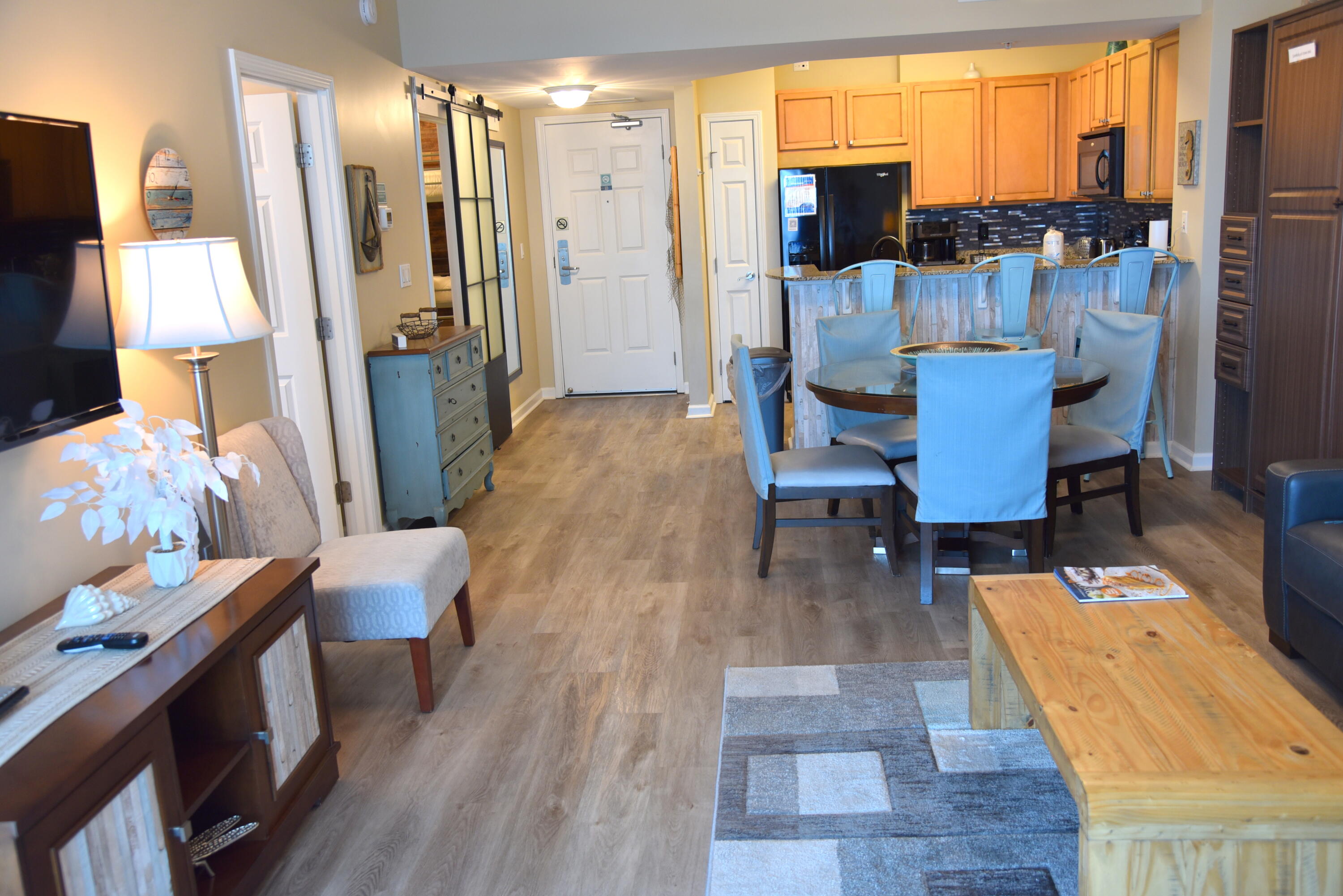 THE PALMS OF DESTIN - Residential Lease