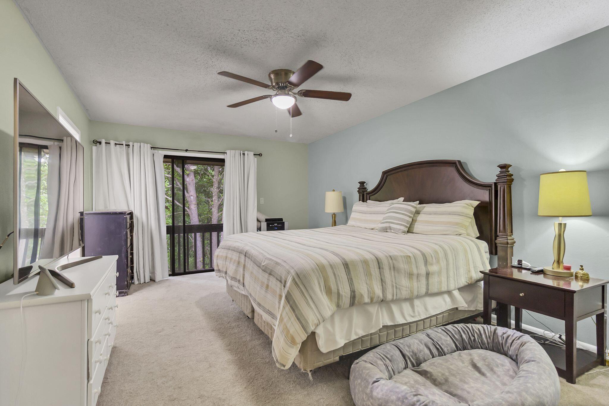 HIDDEN COVE T/H - Residential Lease