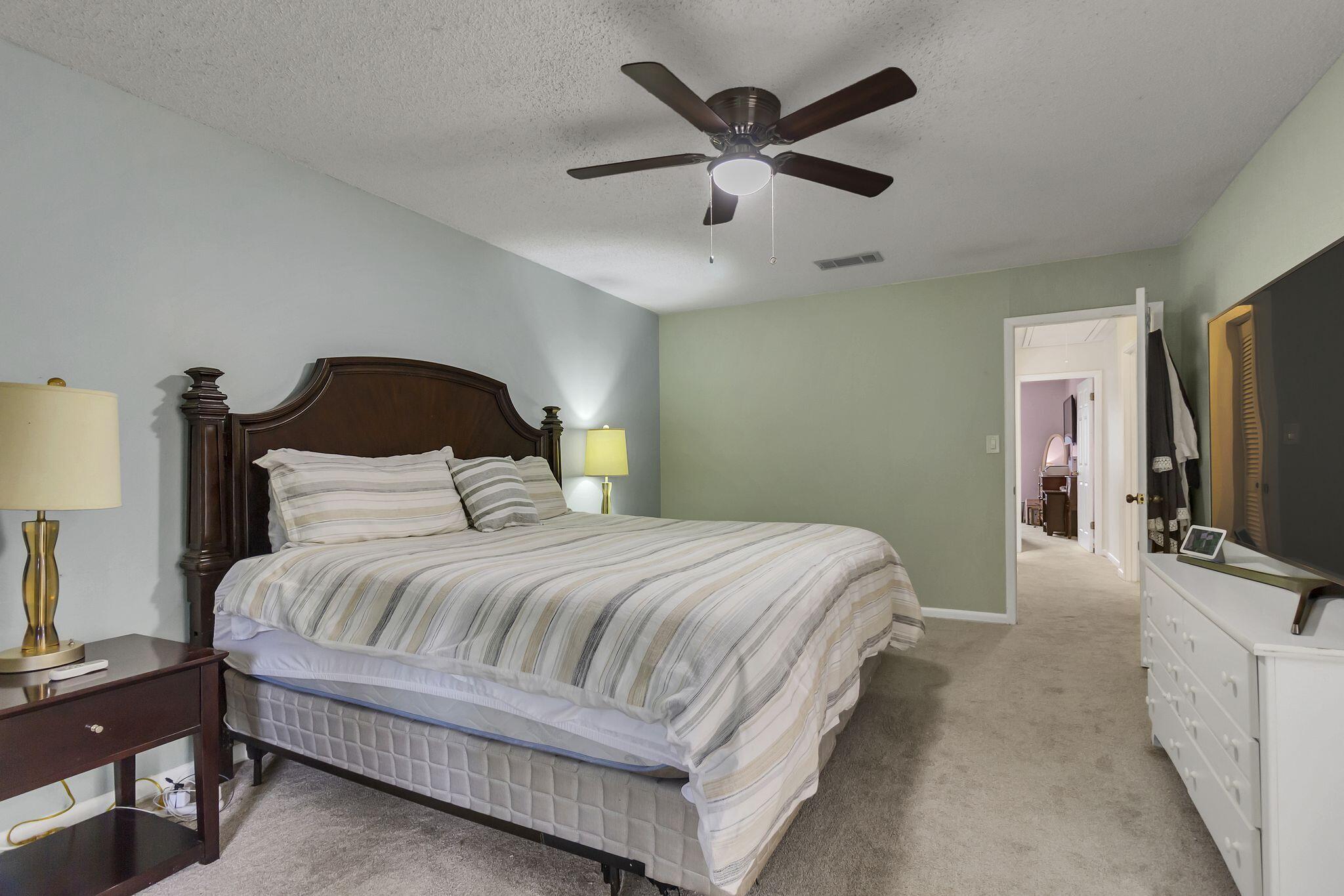 HIDDEN COVE T/H - Residential Lease