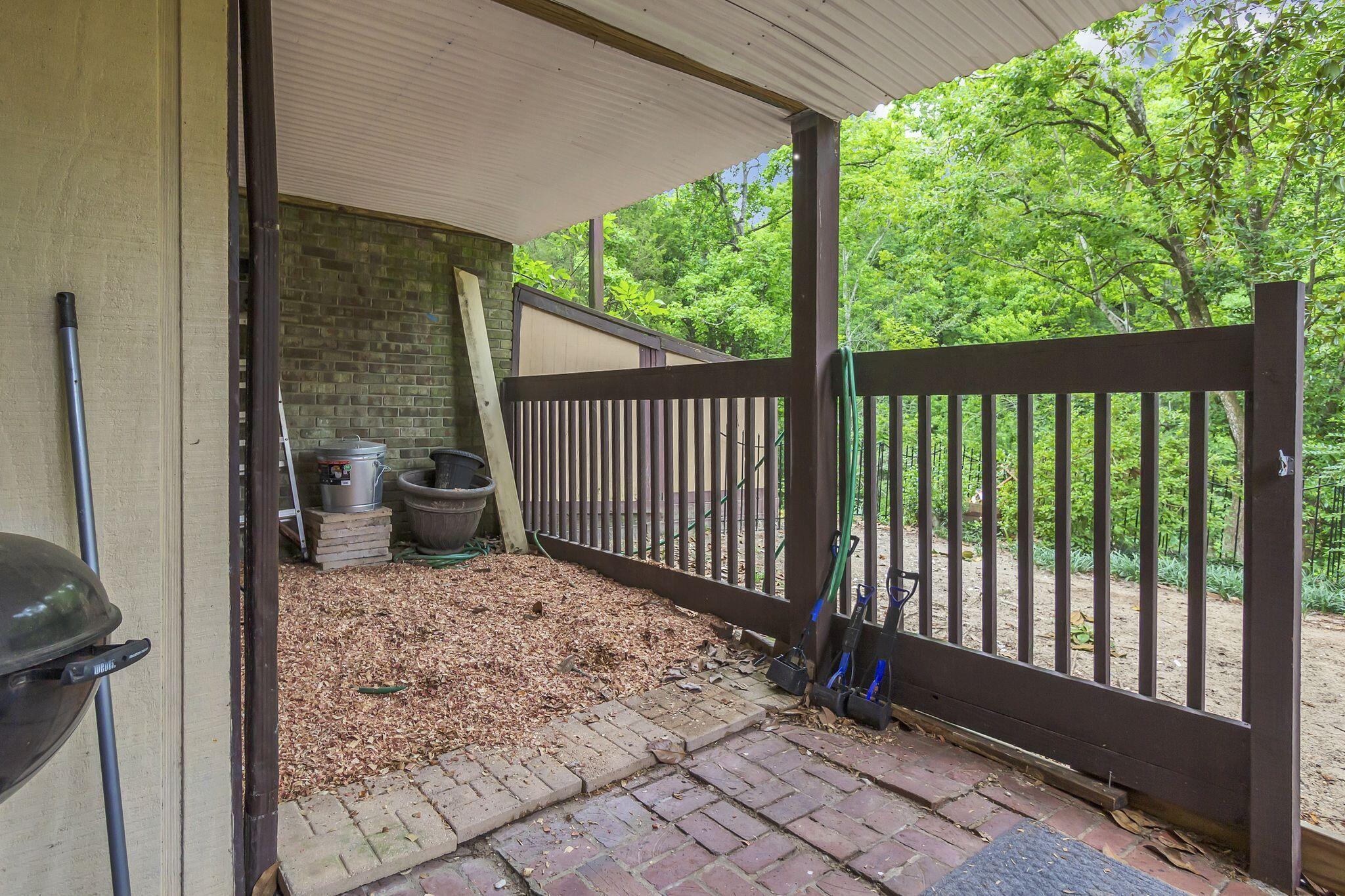 HIDDEN COVE T/H - Residential Lease