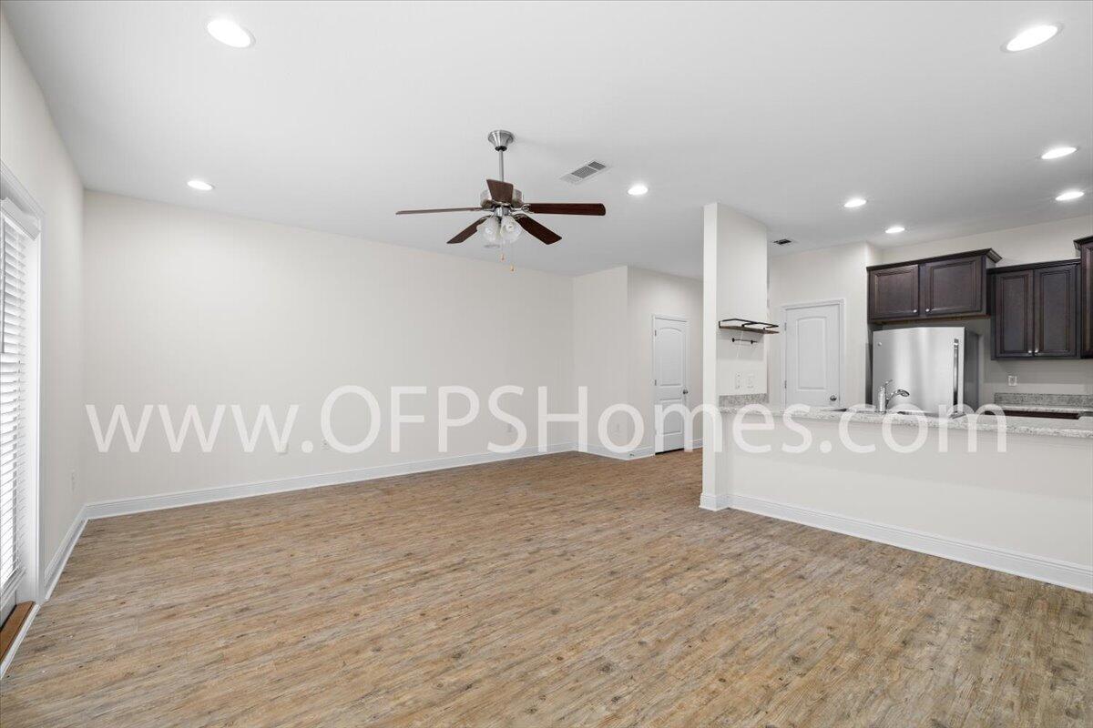 Iron Horse T/H - Residential Lease