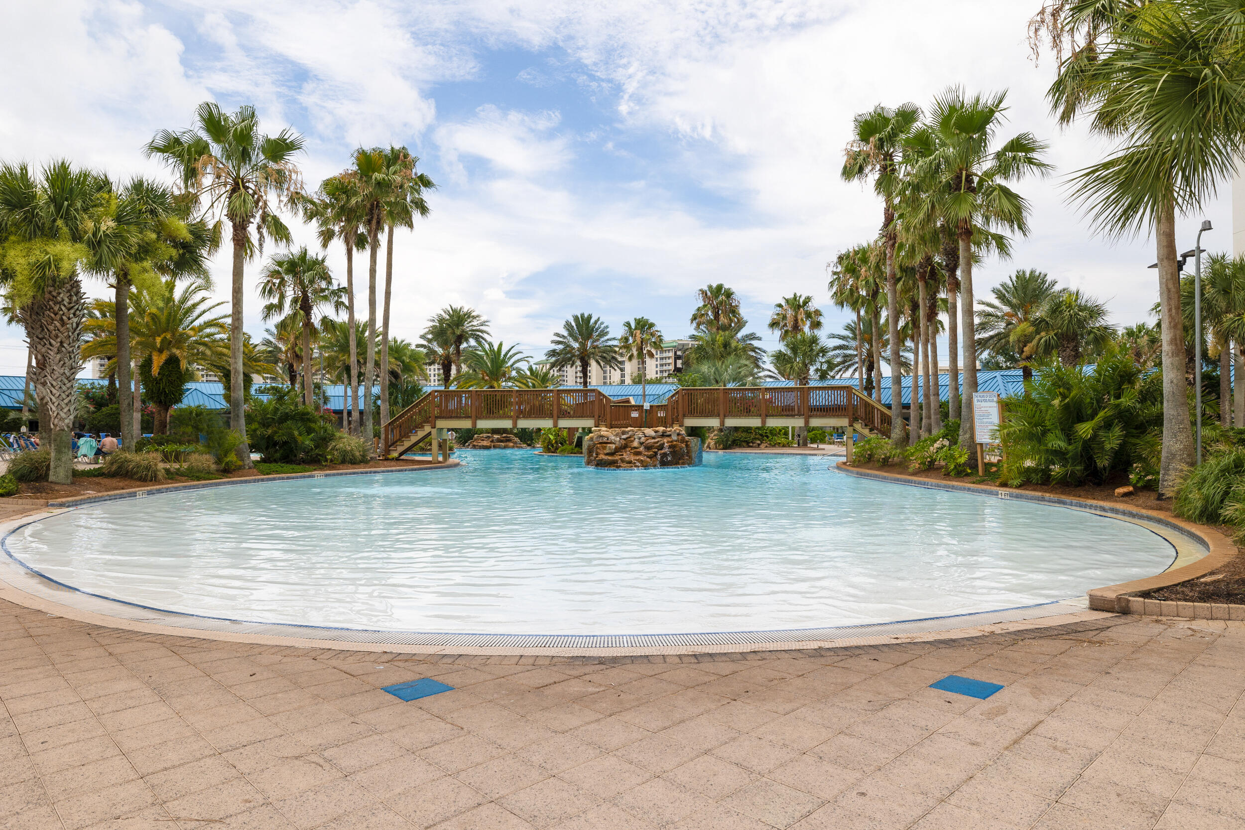 THE PALMS OF DESTIN - Residential