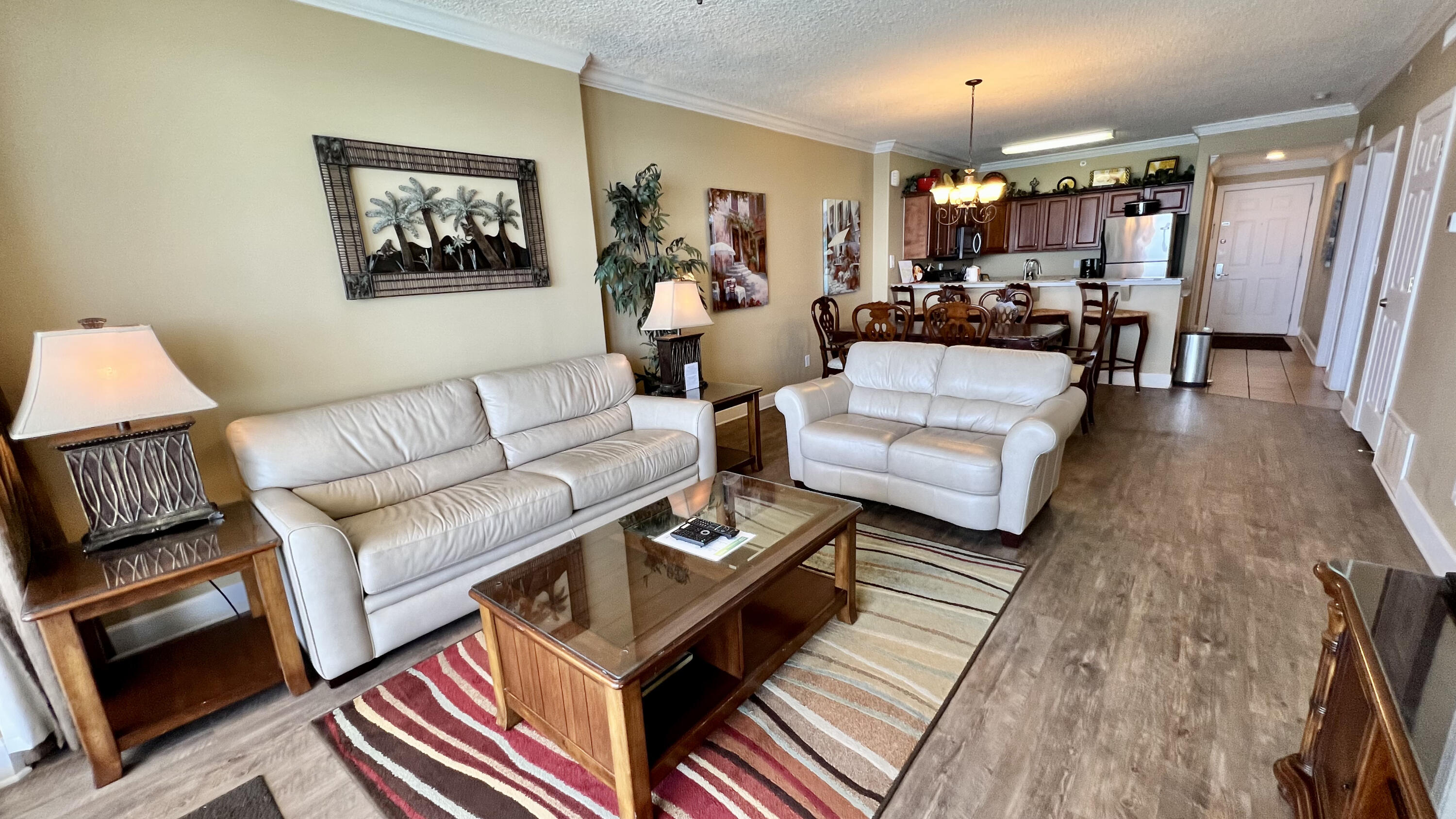 TROPIC WINDS - Residential