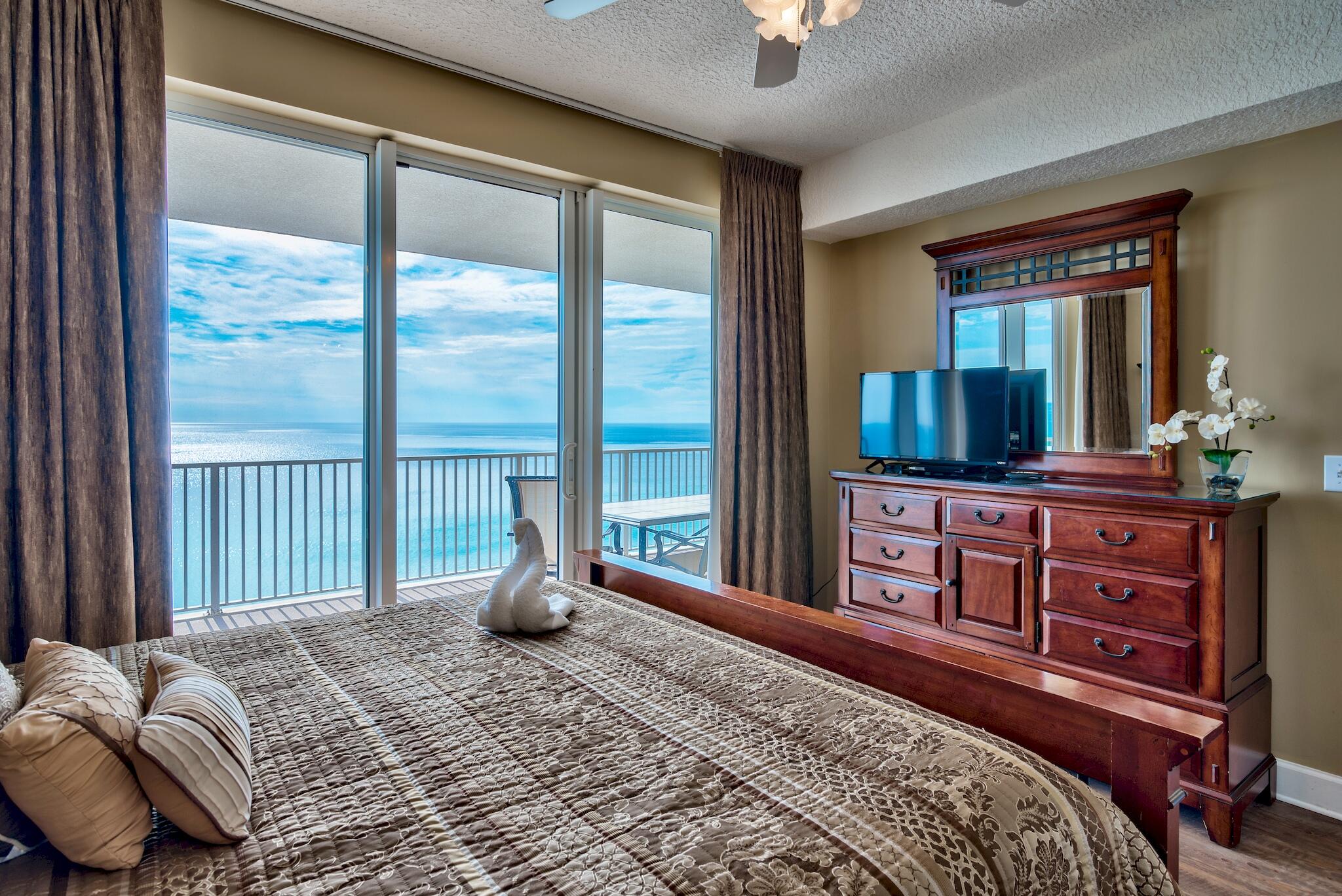 TROPIC WINDS - Residential
