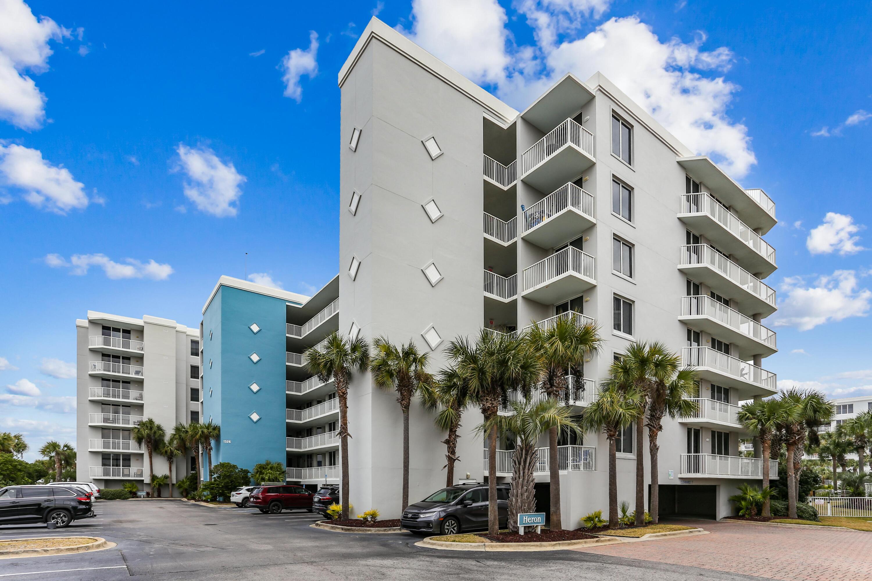 HERON @ DESTIN WEST BEACH AND BAY RESORT - Residential