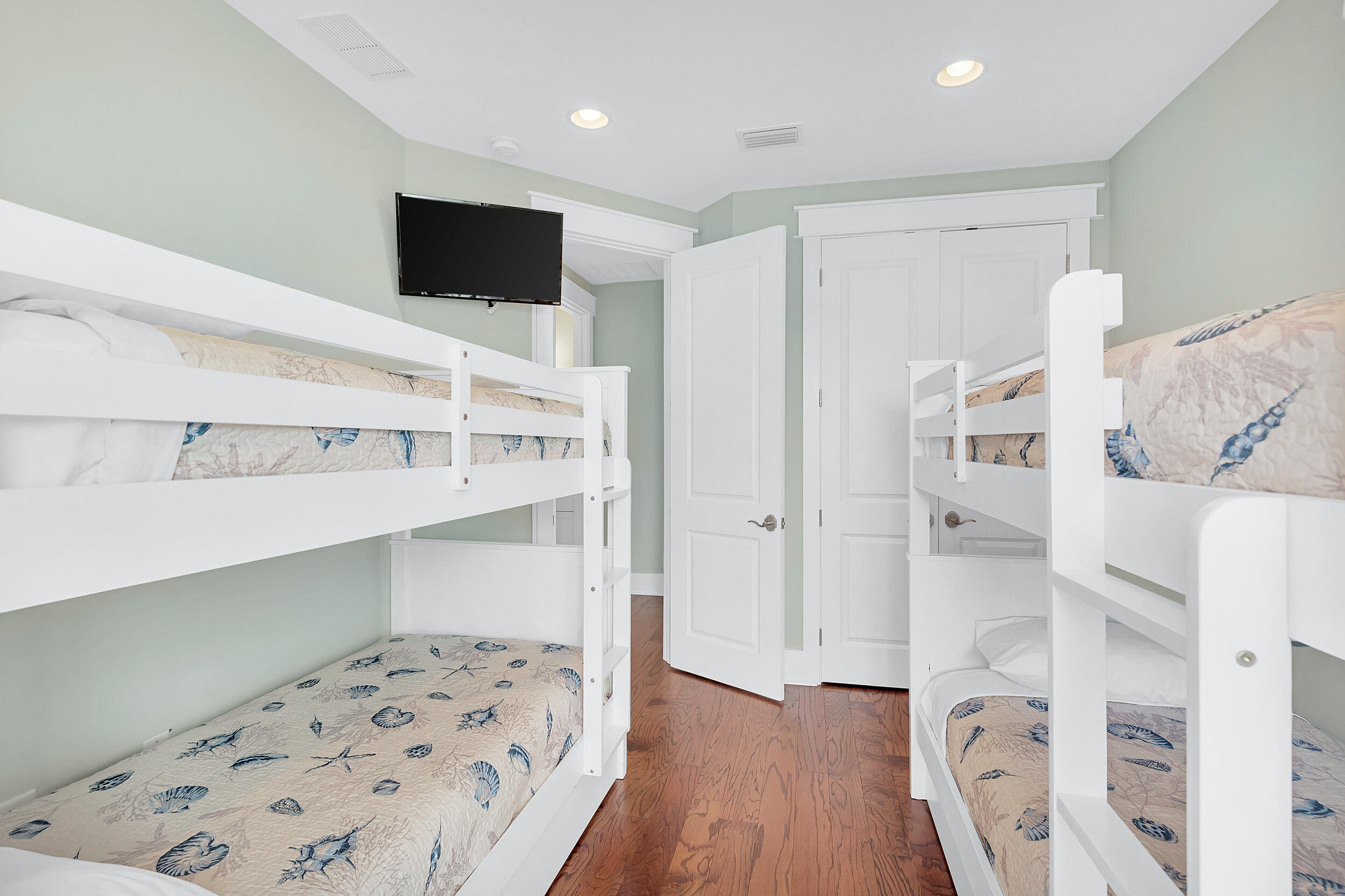 Naturewalk at Seagrove - Residential