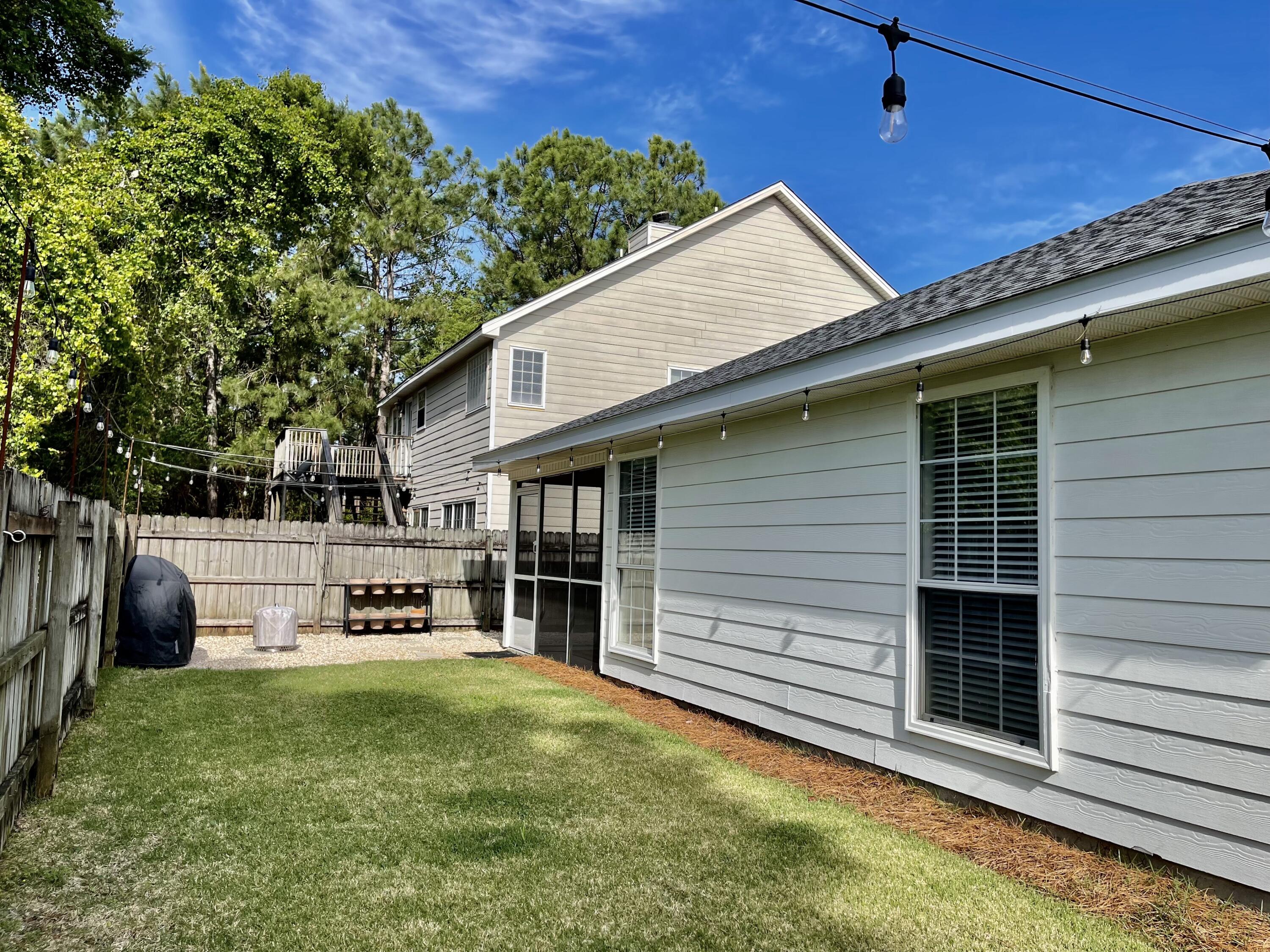 OLDE FLORIDA LAKES - Residential