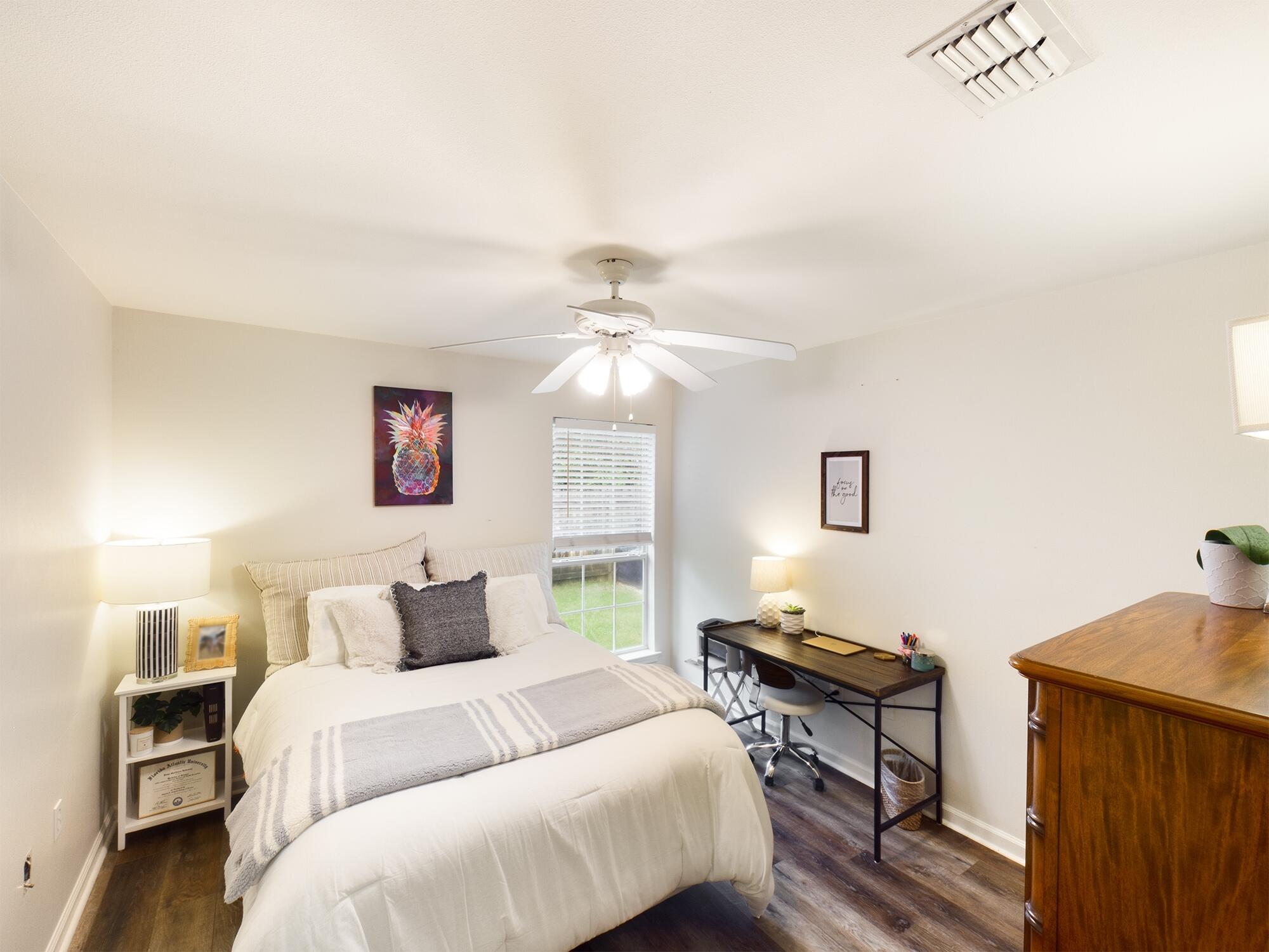 OLDE FLORIDA LAKES - Residential