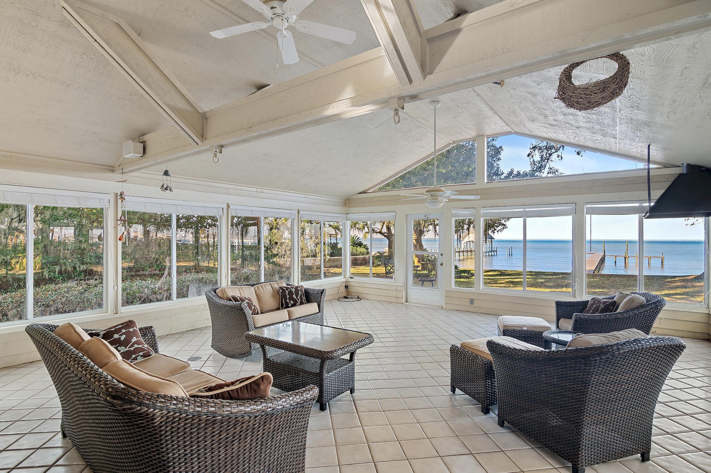 MORENO ACRES S/D - Residential