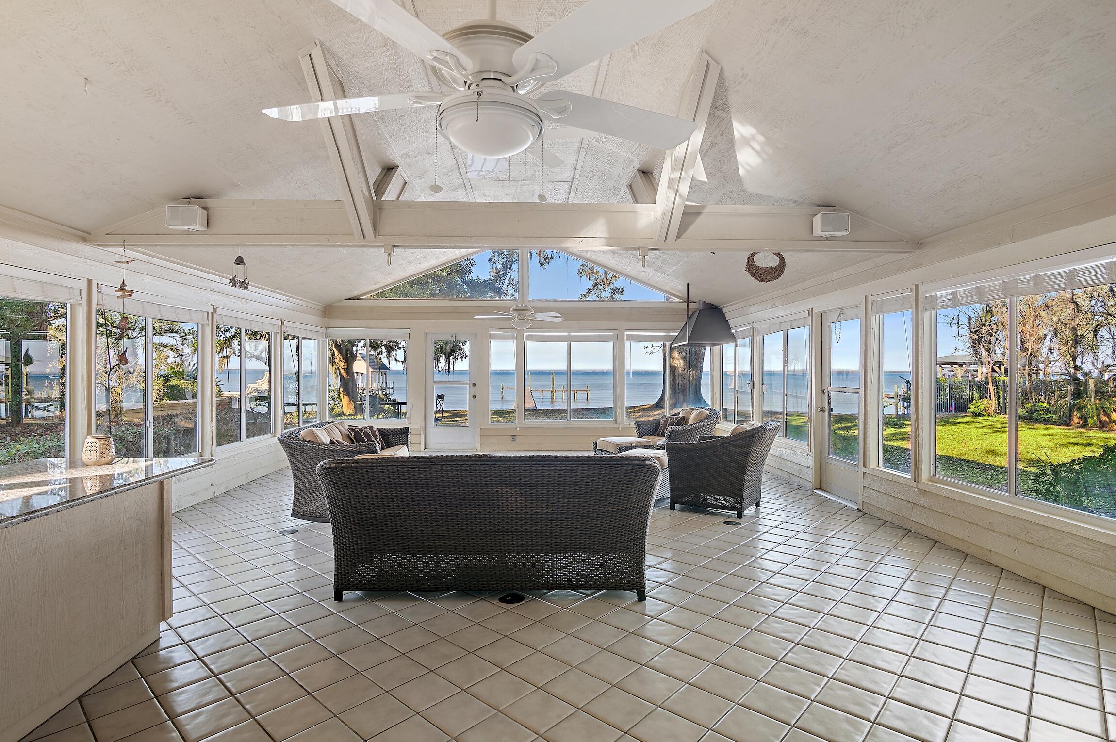MORENO ACRES S/D - Residential