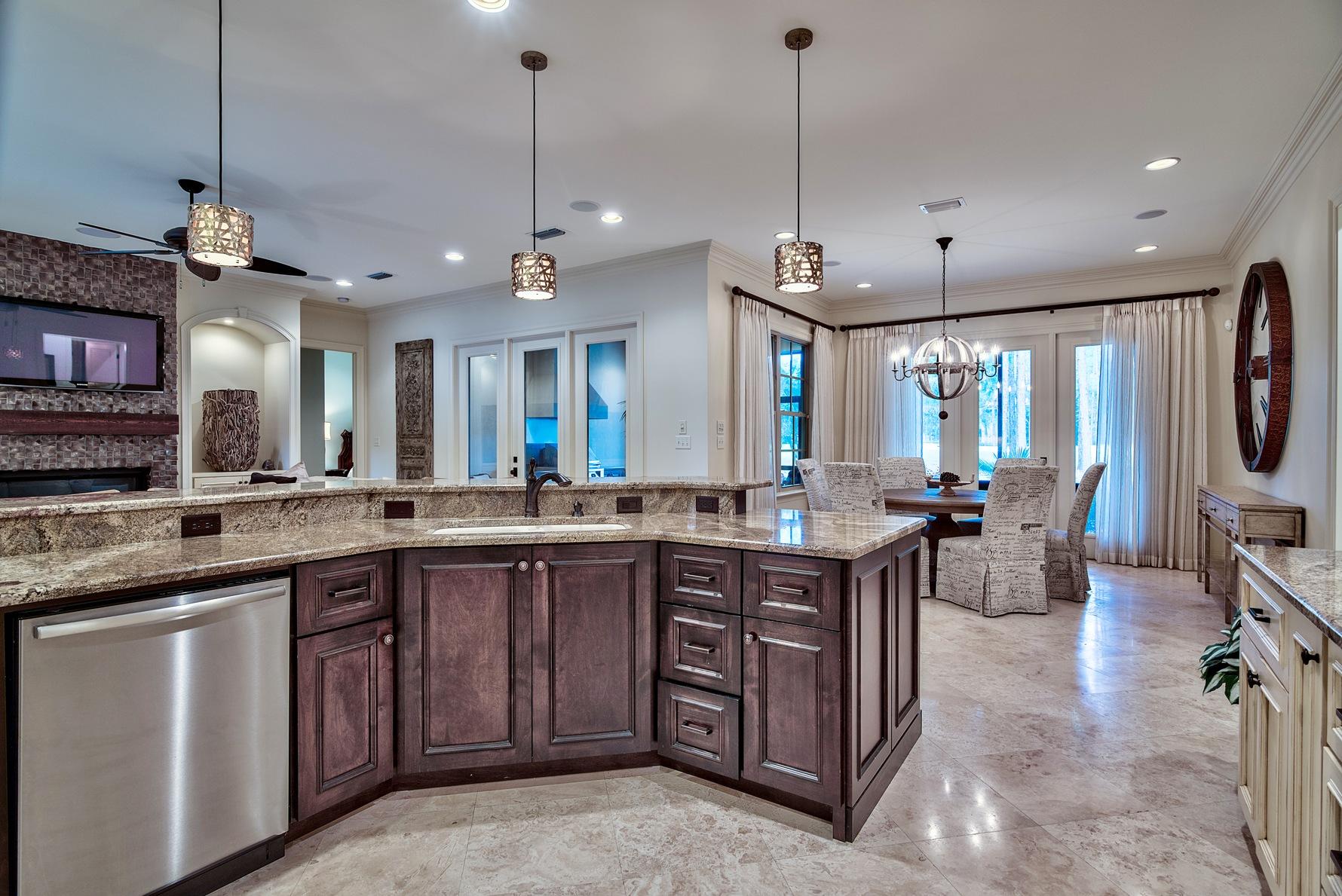 BURNT PINE - Residential