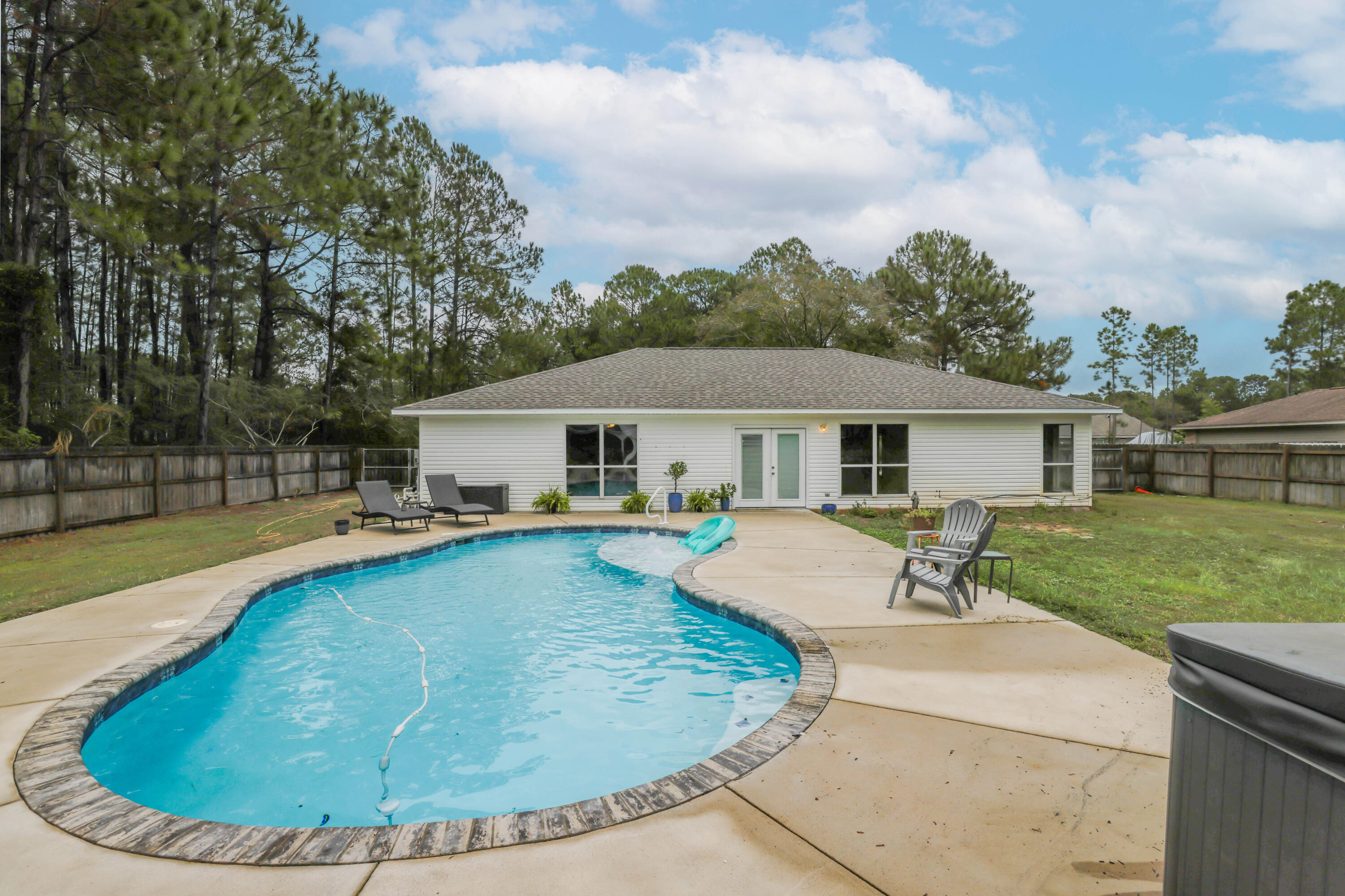 HOLLEY BY THE SEA, 2ND CORR. & AMMEN. - Residential