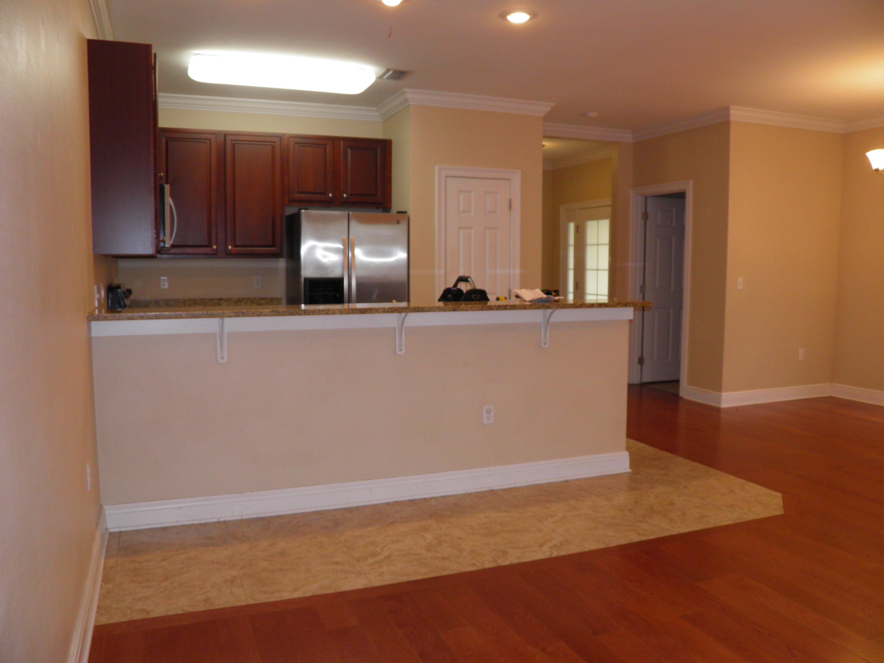 WALTON OAKS - Residential Lease